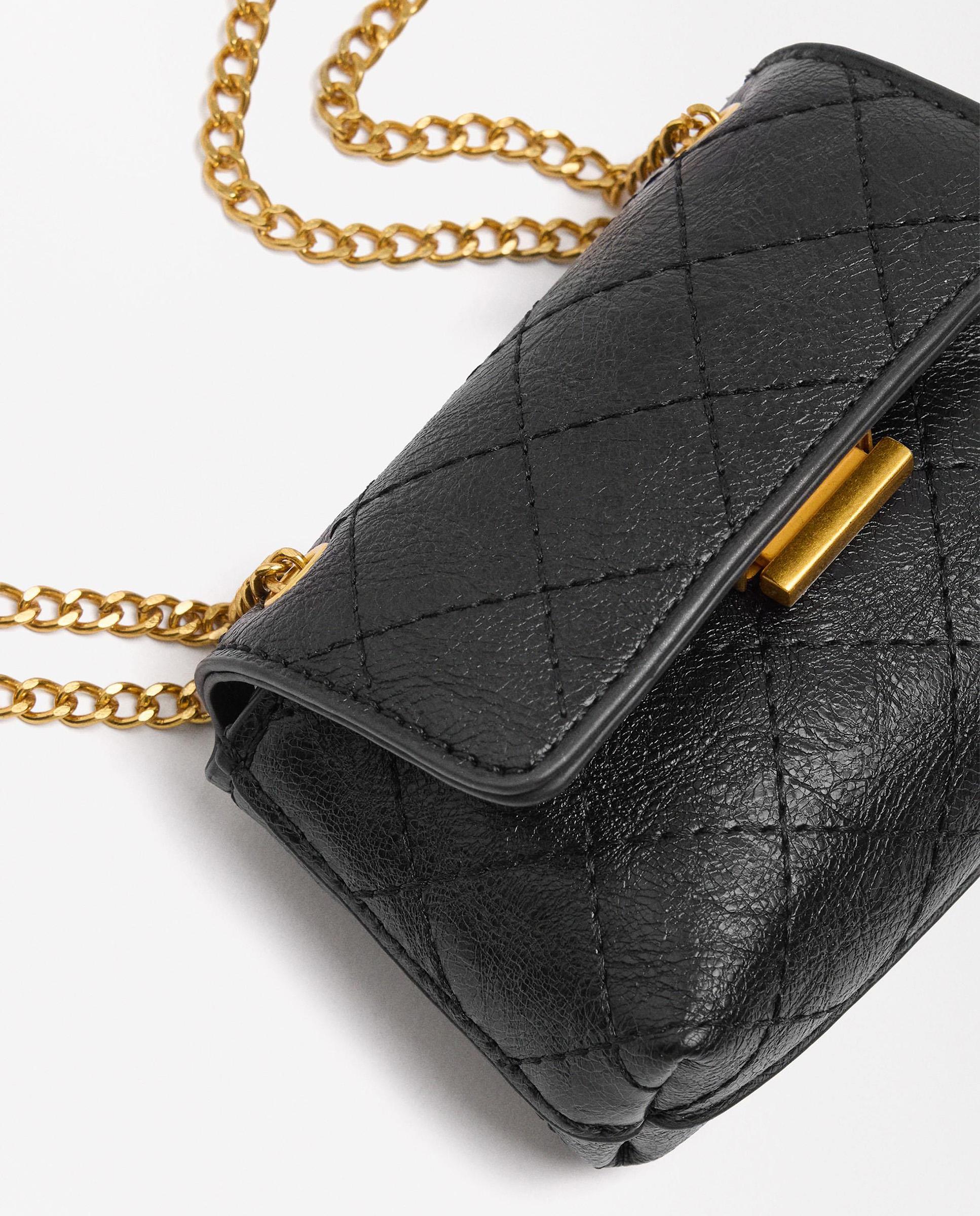 Bolso de hombro con solapa y cierre imantado en liso - Parfois - Negro Negro-3