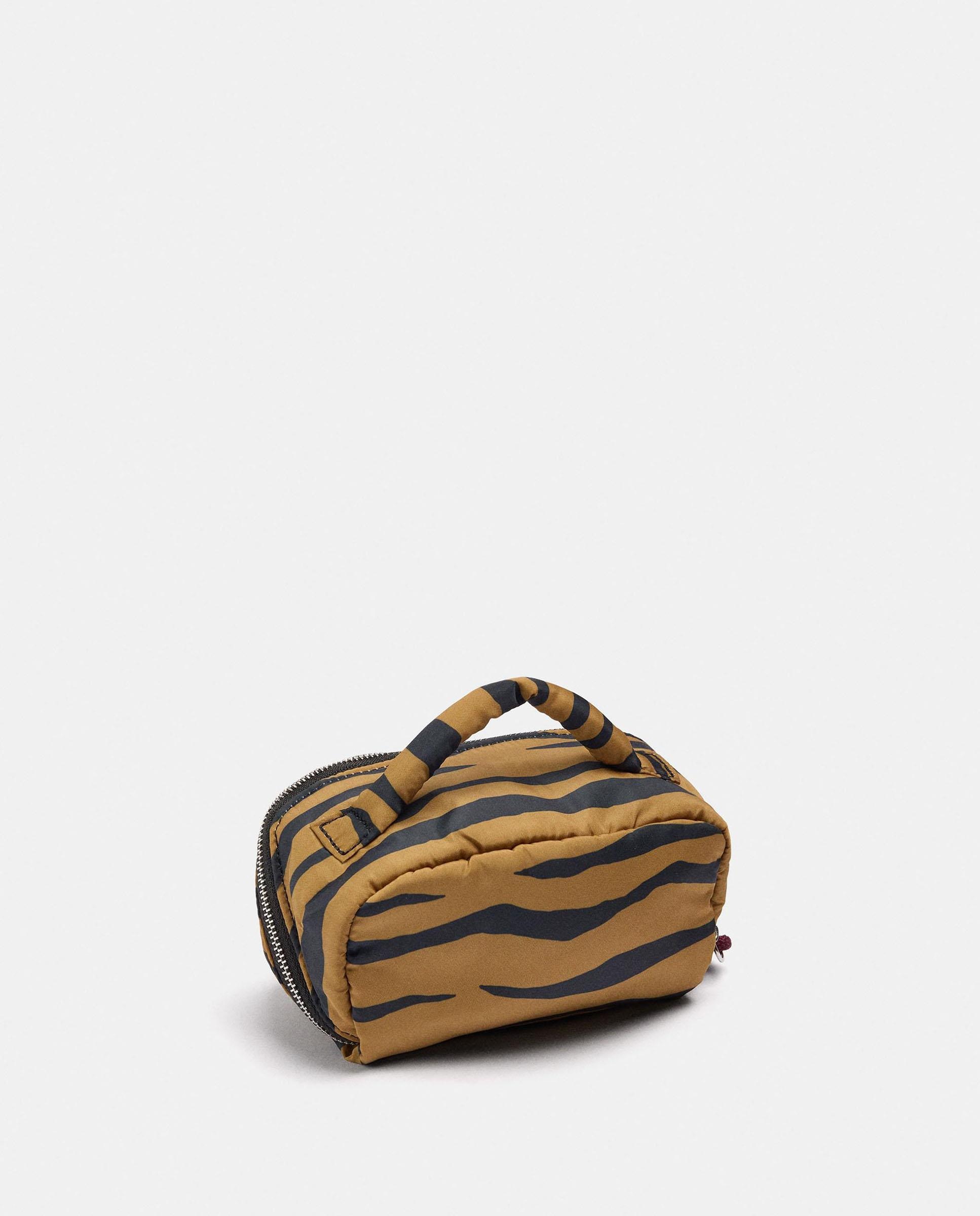 Neceser pequeño con cierre de cremallera y estampado animal print - Parfois - Marrón Marrón-2
