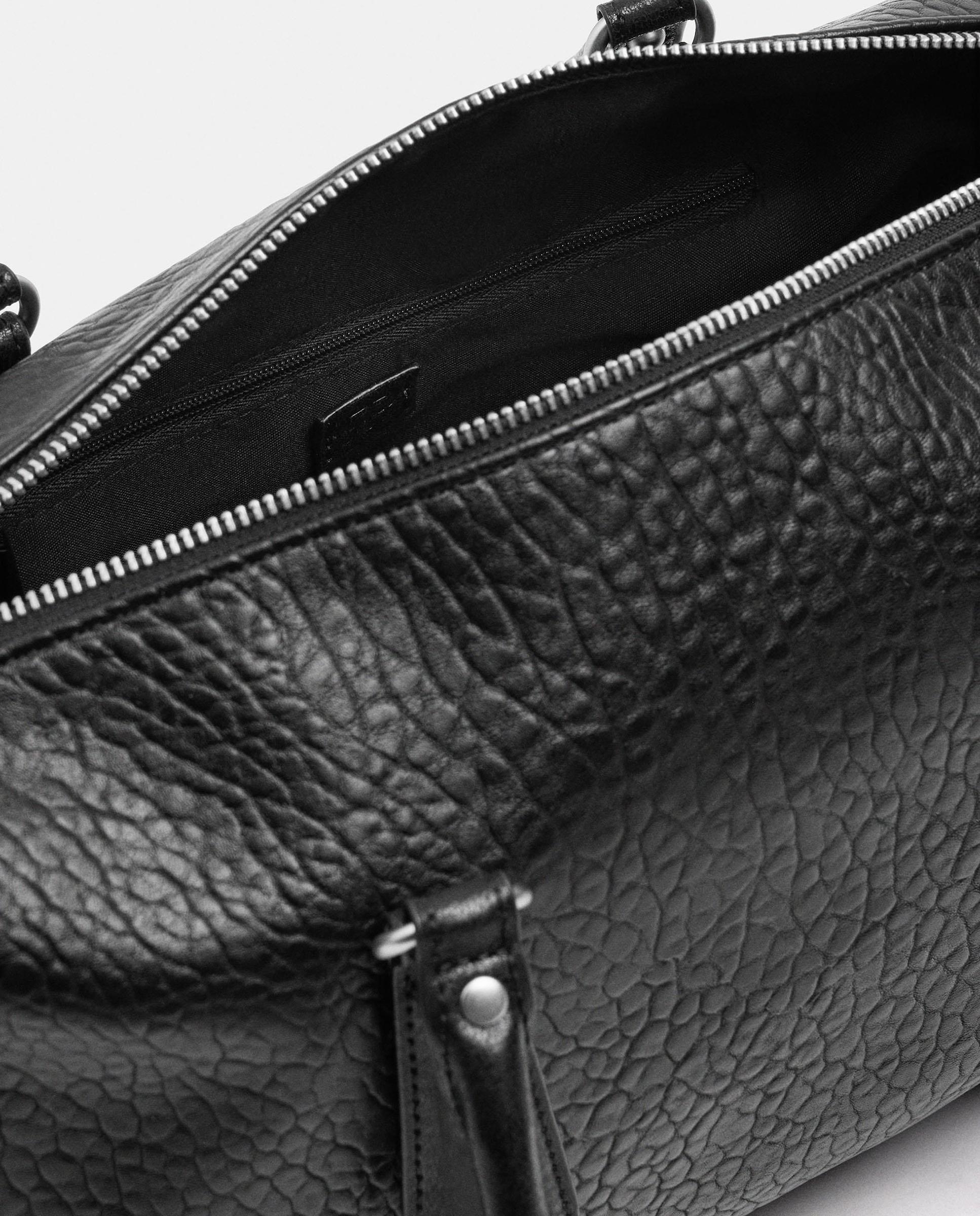 Bolso de hombro con cierre de cremallera en liso - Parfois - Negro Negro-4