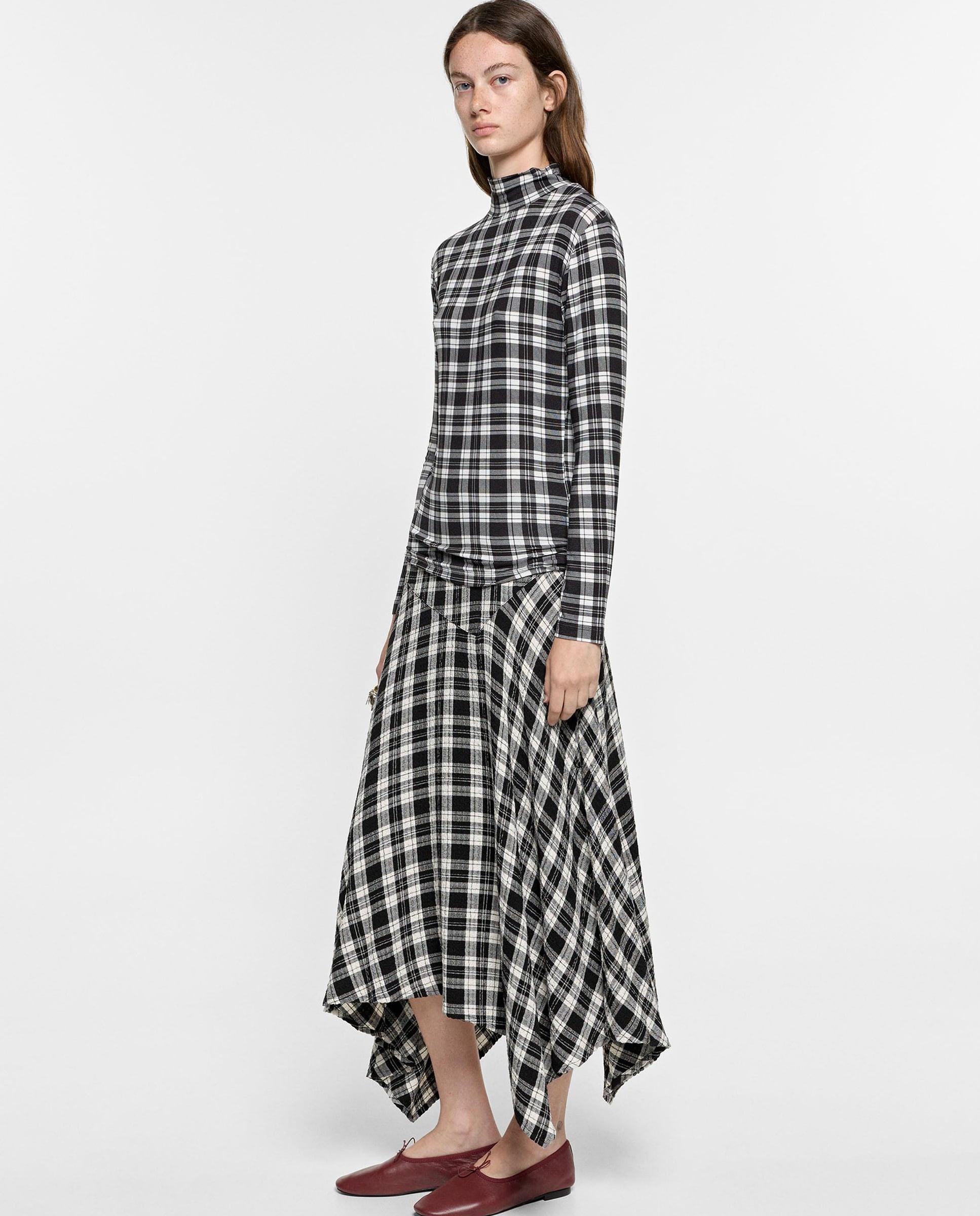 Imagen 3 de Jersey de mujer con cuello alto y estampado de cuadros - Parfois - Negro Negro