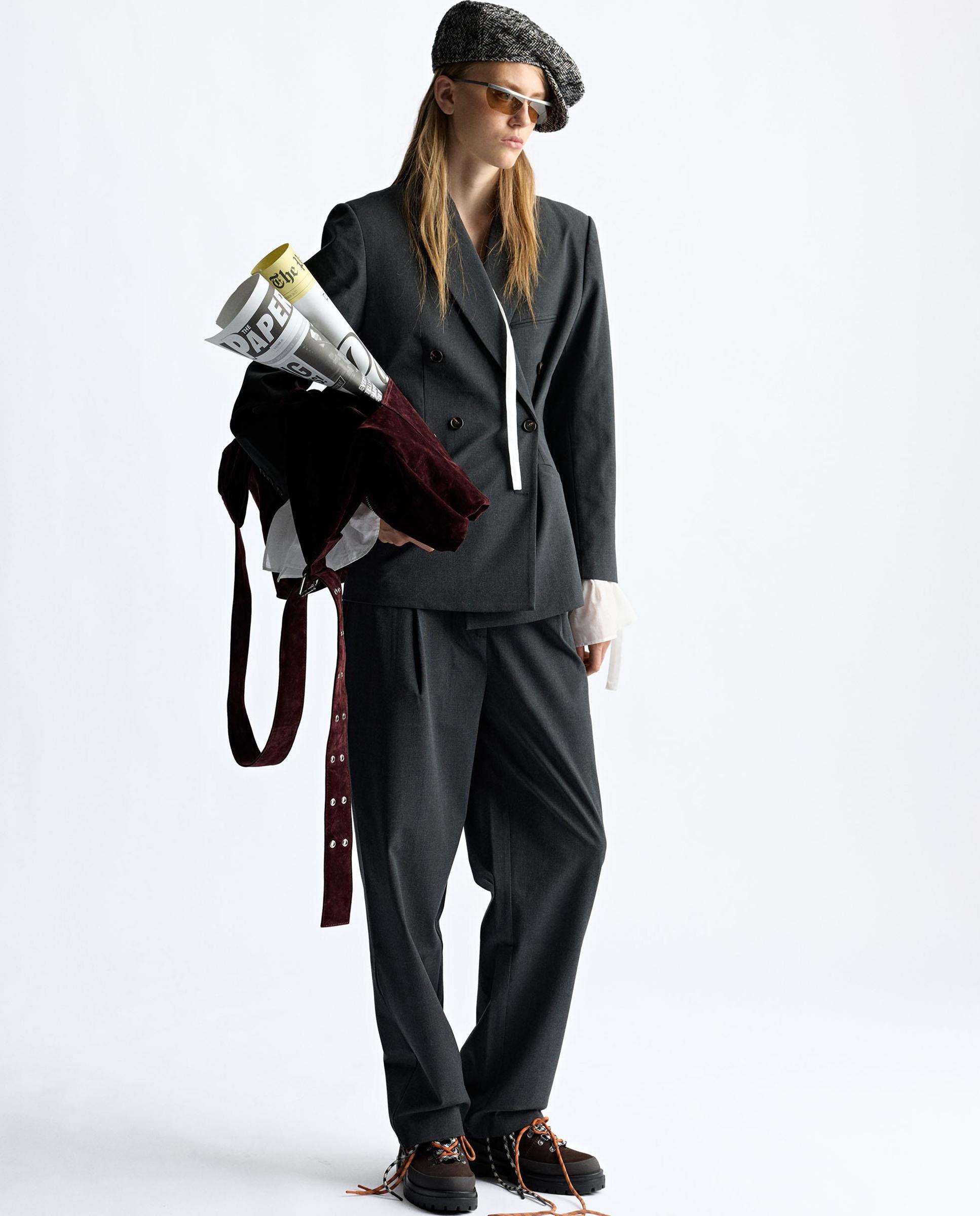 Blazer de mujer con pespuntes en liso - Parfois - Gris Gris-3