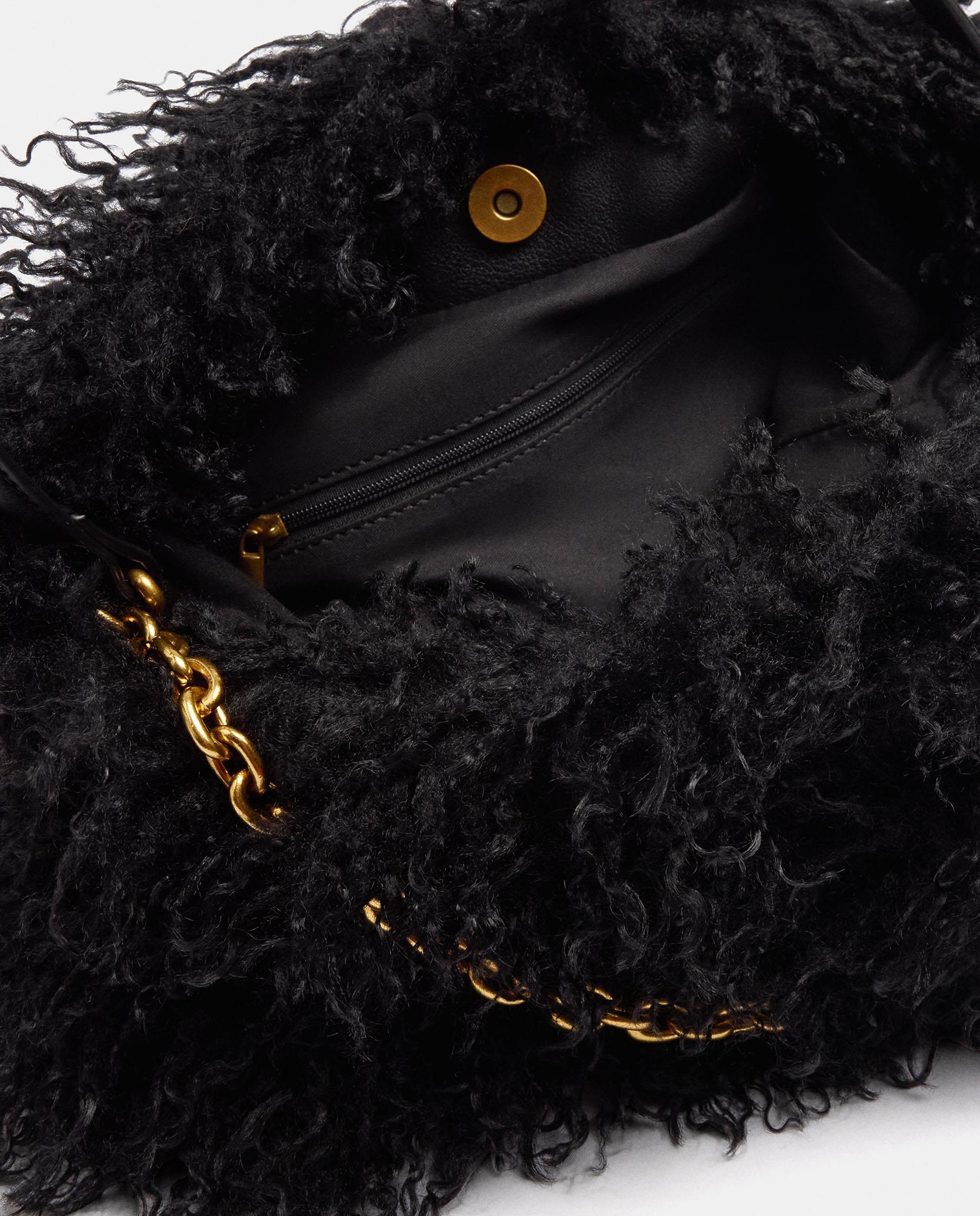 Bolso de hombro con pelito exterior en liso - Parfois - Negro Negro-4