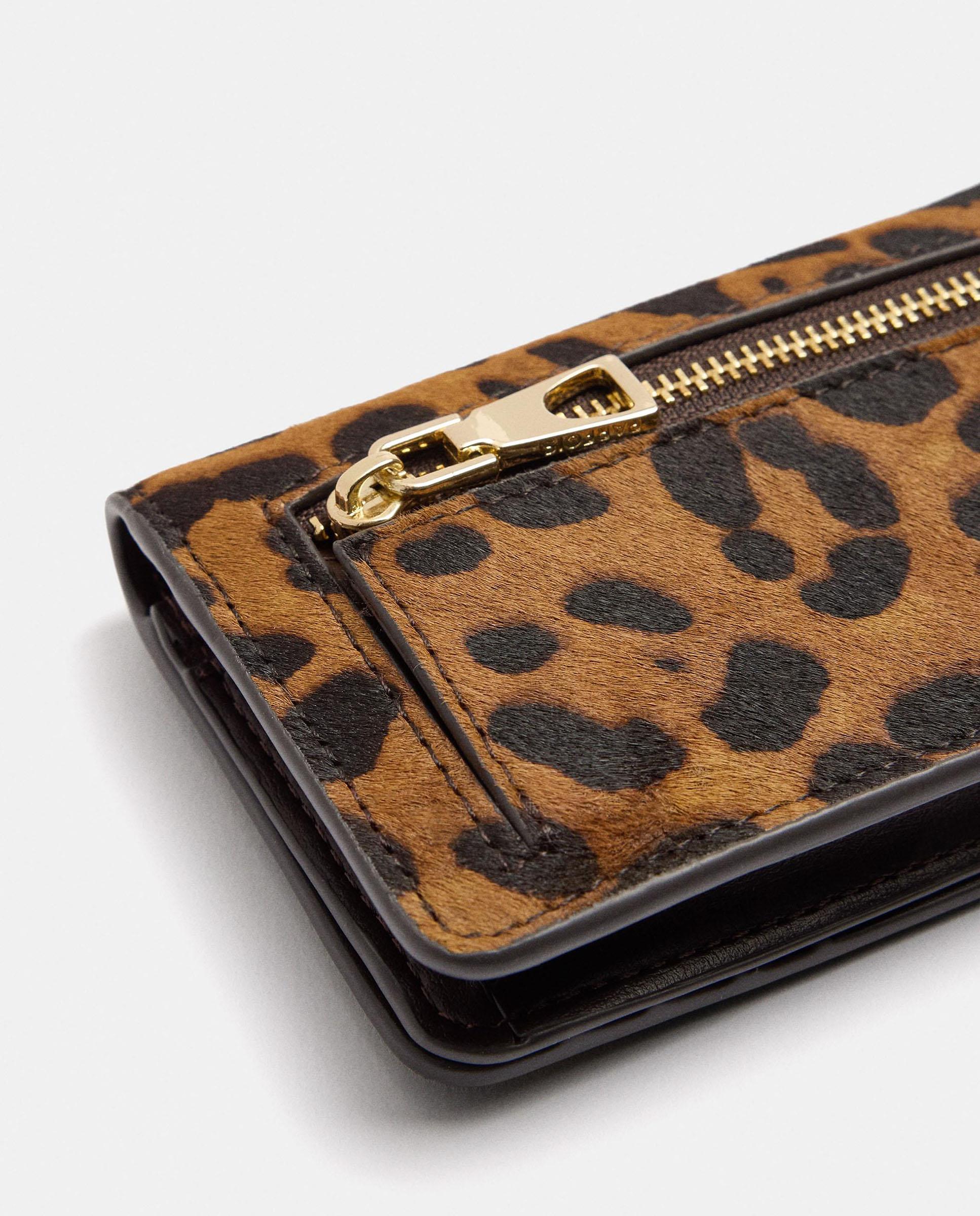 Cartera de mujer 100% piel mediana con estampado animal print - Parfois - Marrón Marrón-3