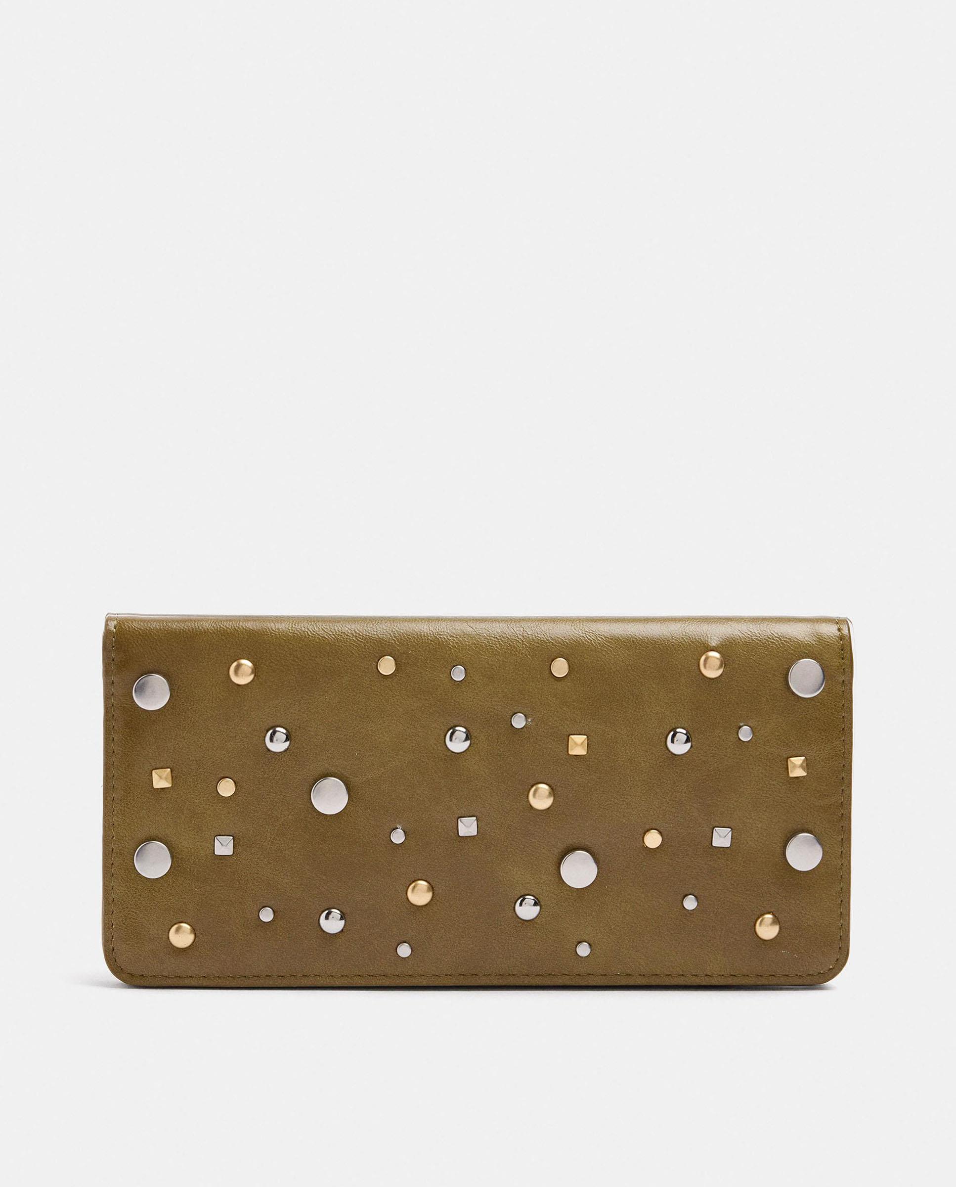 Cartera de mujer grande con solapa y tachuelas decortivas - Parfois - Kaki Kaki-1