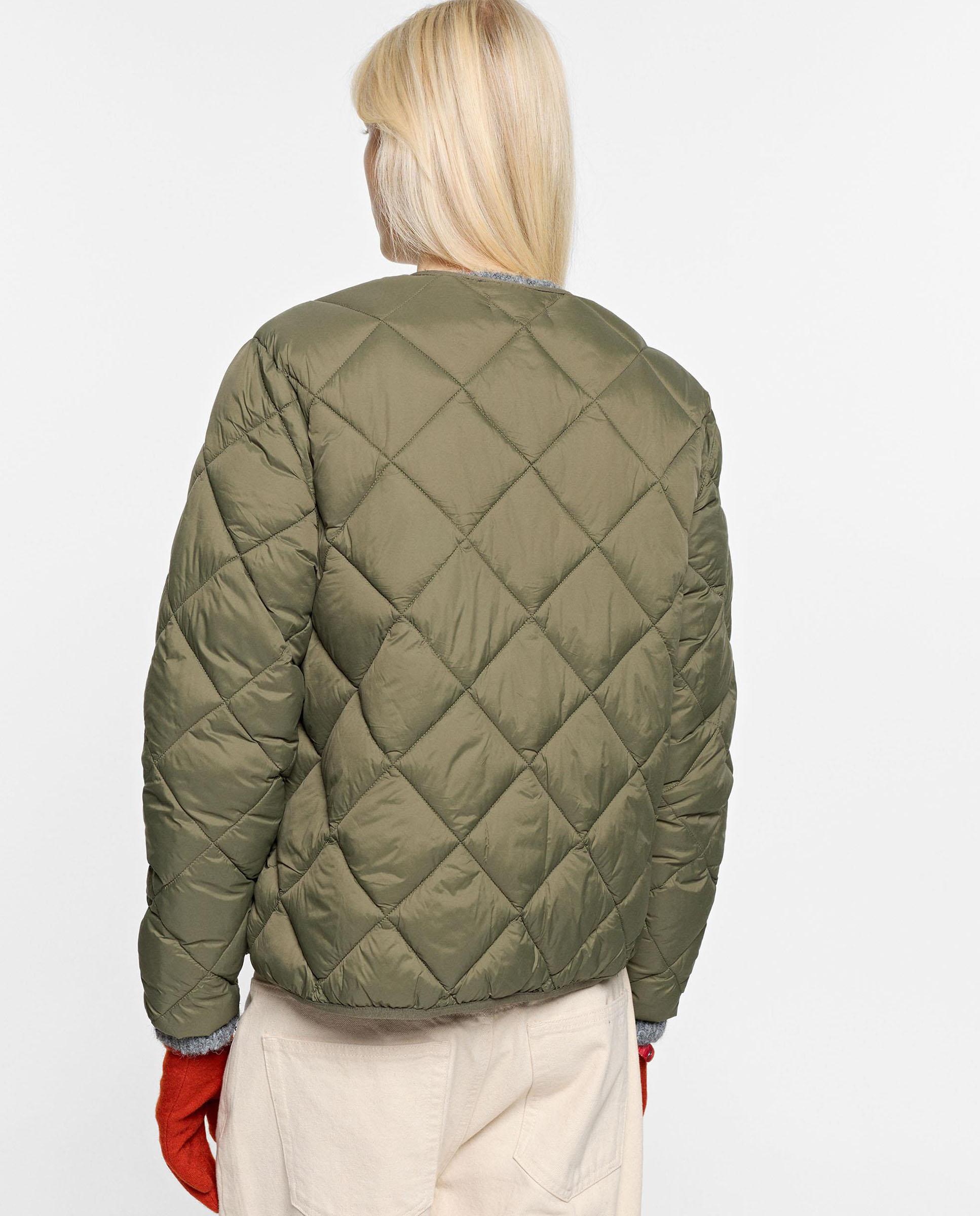 Imagen 4 de Plumífero de mujer acolchado con botones - Parfois - Verde Verde