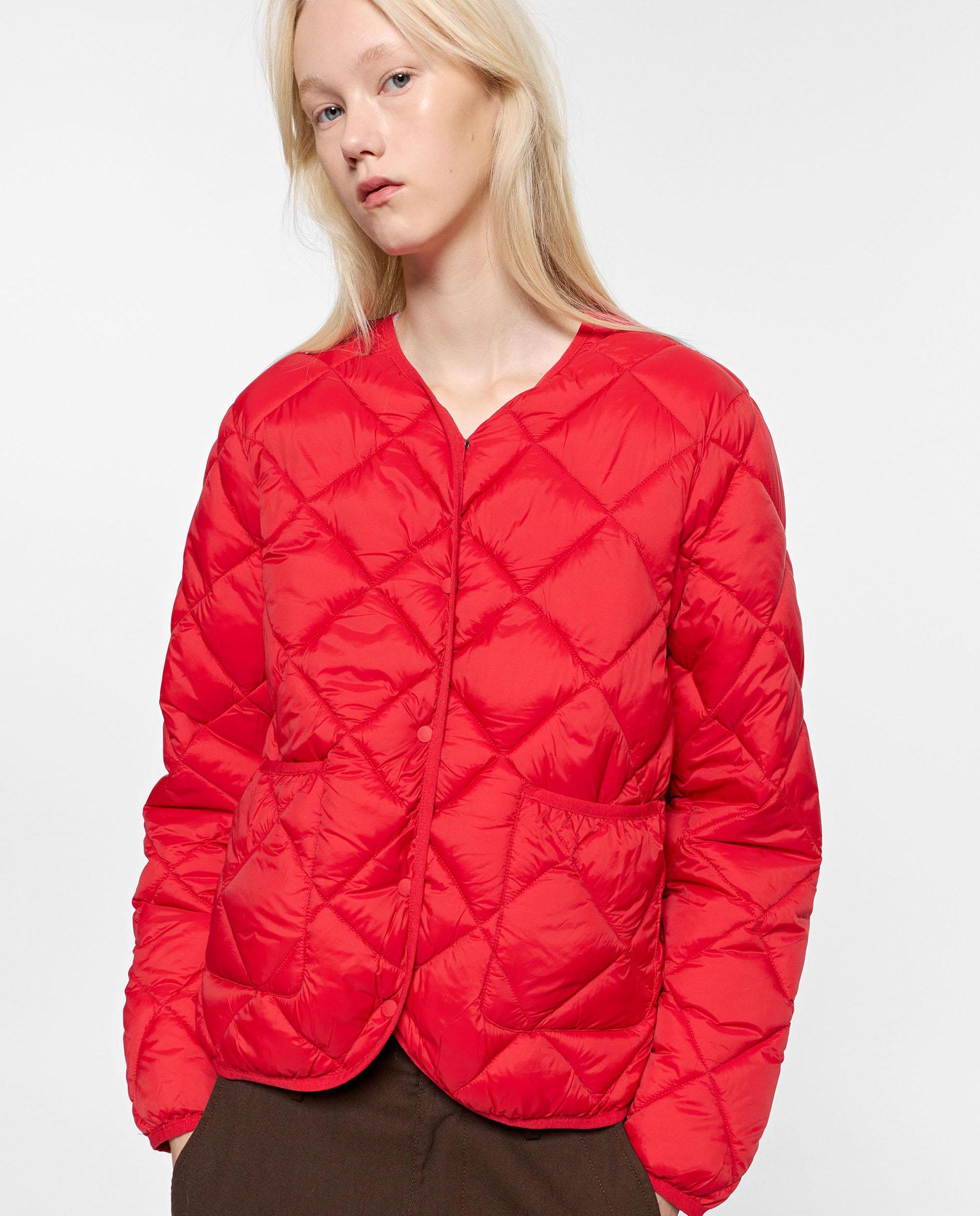 Imagen 3 de Plumífero de mujer acolchado con botones - Parfois - Rojo Rojo