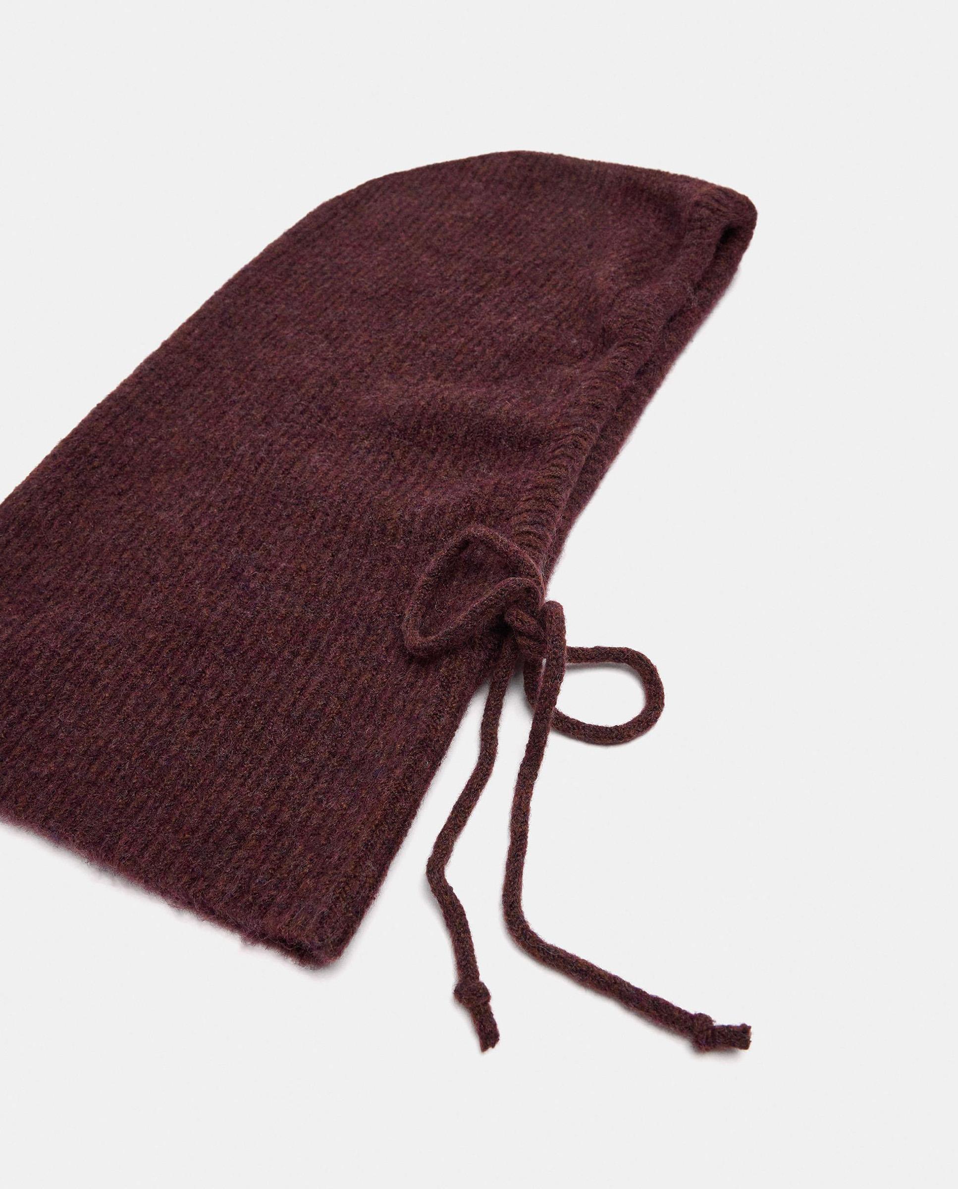 Gorro de mujer con cordón ajustable en liso - Parfois - Burdeos Burdeos-3