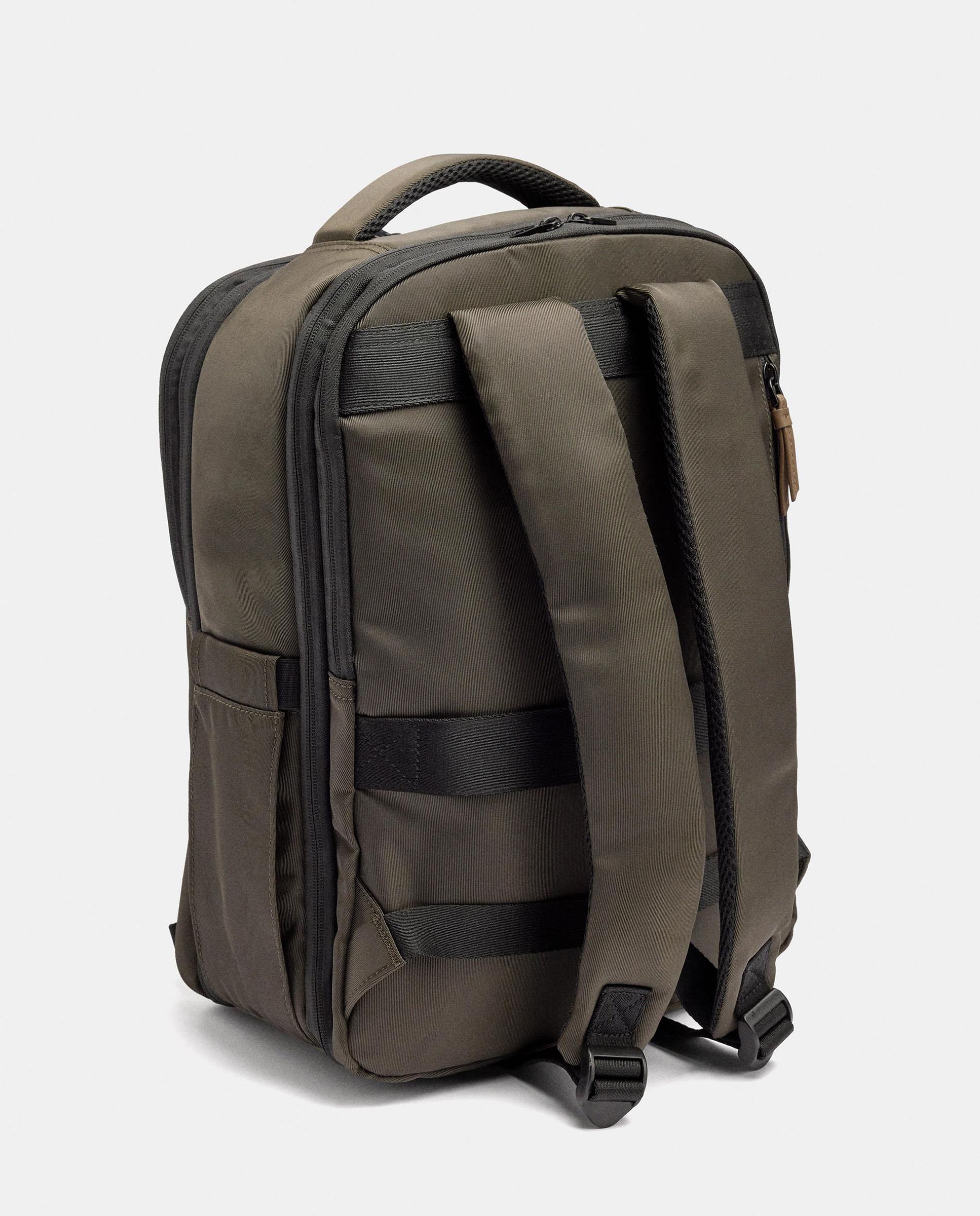 Mochila de mujer con varios compartimentos y cierre de cremallera en liso - Parfois - Topo Topo-2