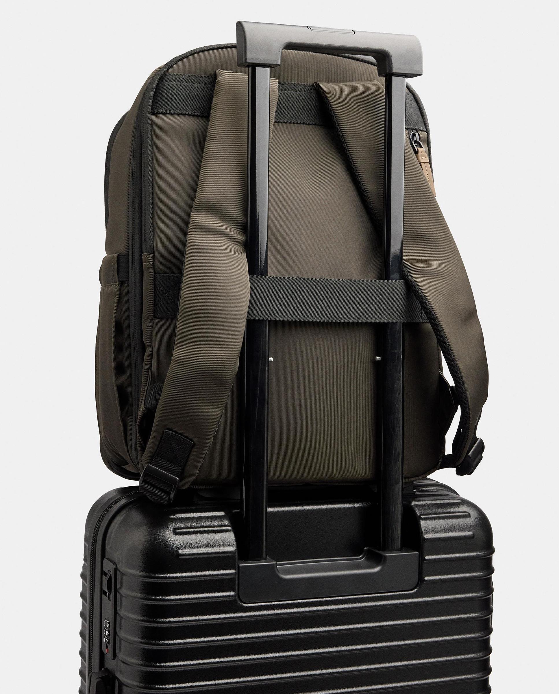 Mochila de mujer con varios compartimentos y cierre de cremallera en liso - Parfois - Topo Topo-5