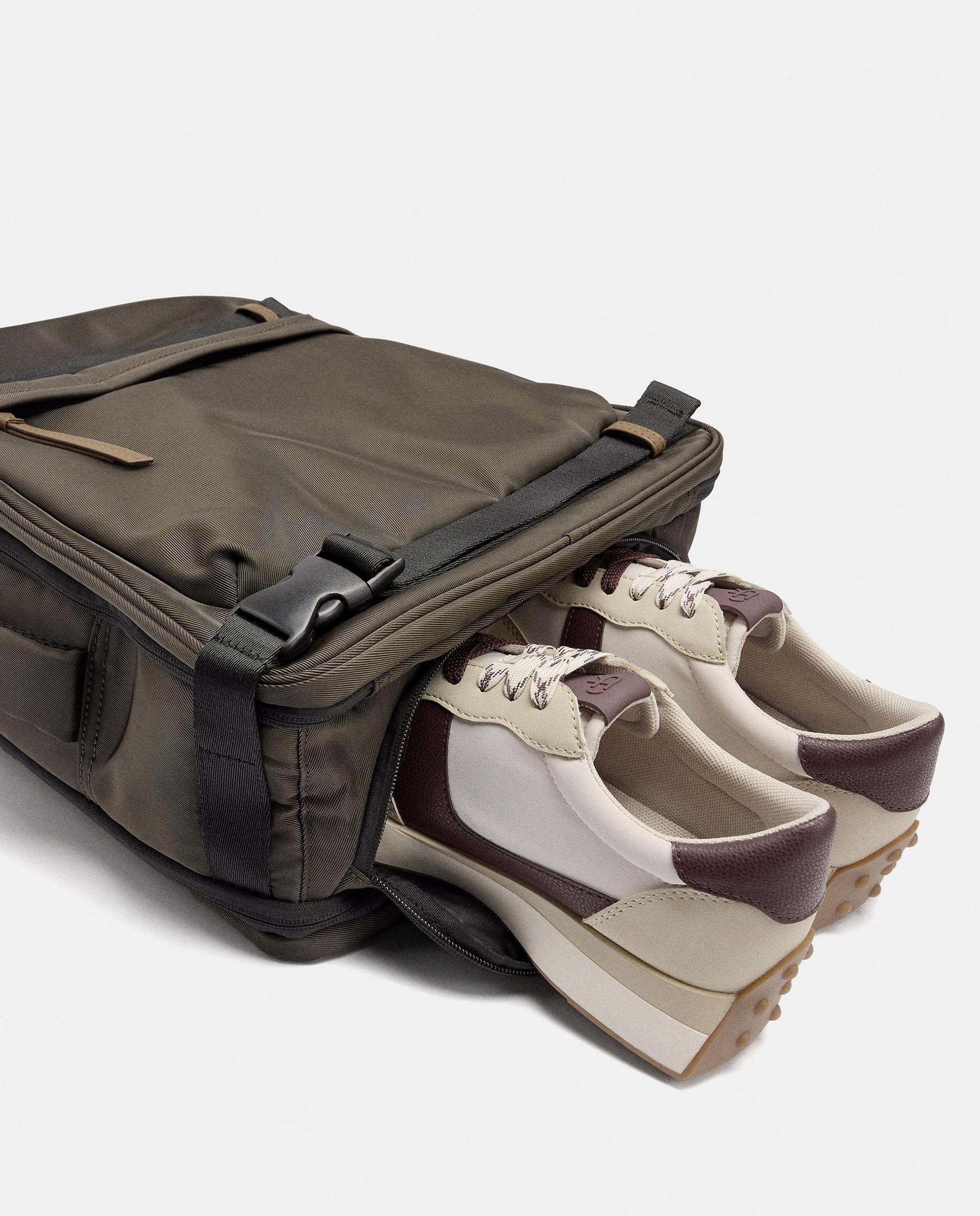 Mochila de mujer con varios compartimentos y cierre de cremallera en liso - Parfois - Topo Topo-6