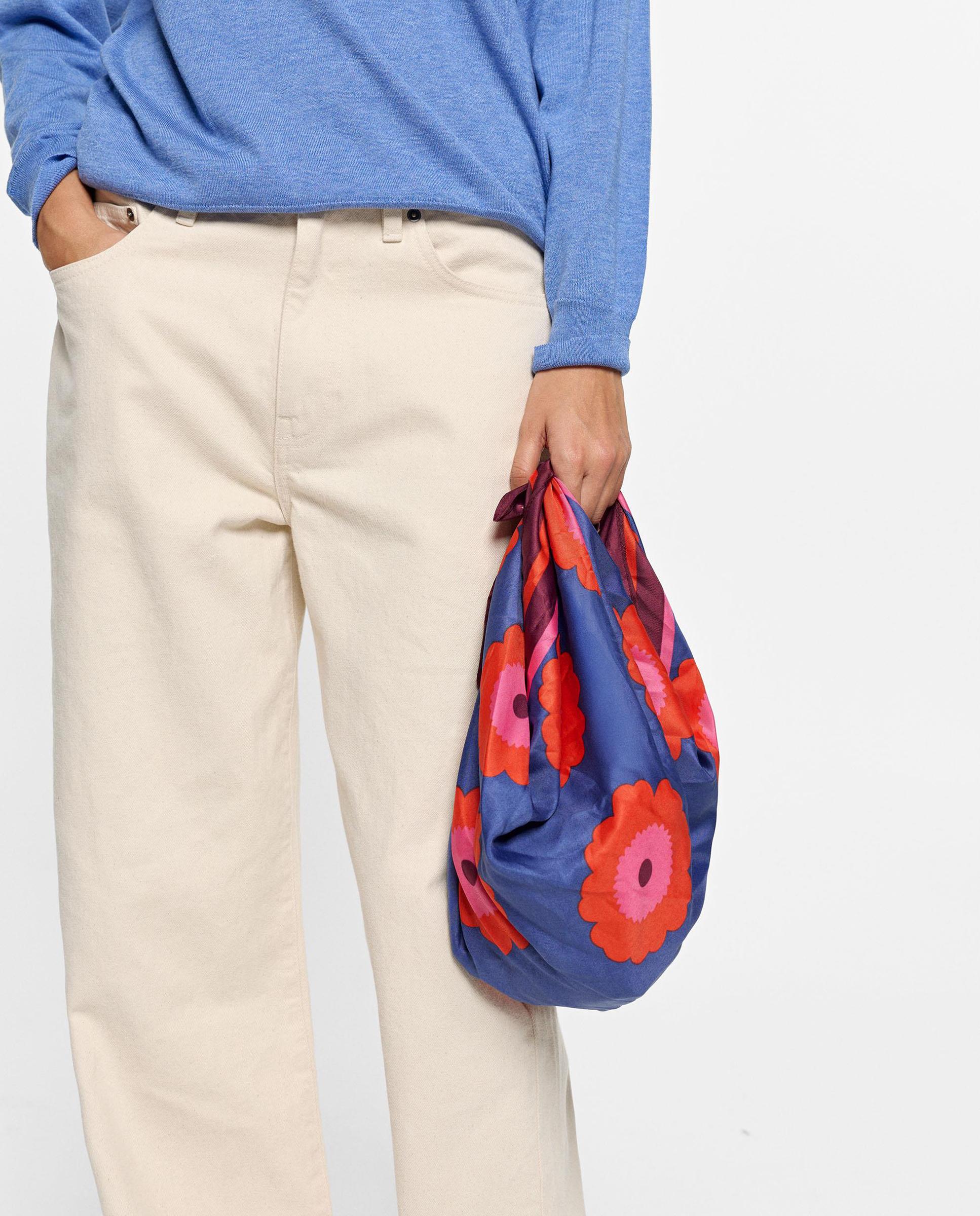 Pañuelo cuadrado con estampado floral - Parfois - Azul Azul-2