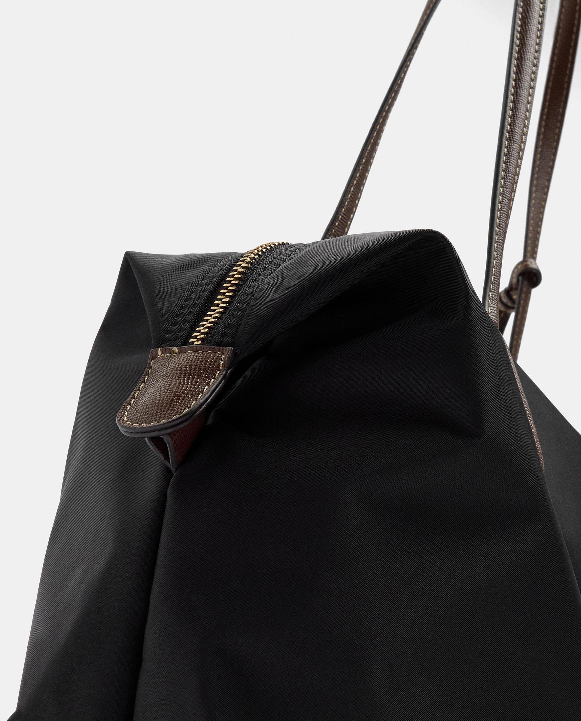 Bolso de hombro estilo portadocumentos con cierre de cremallera en liso - Parfois - Negro Negro-6