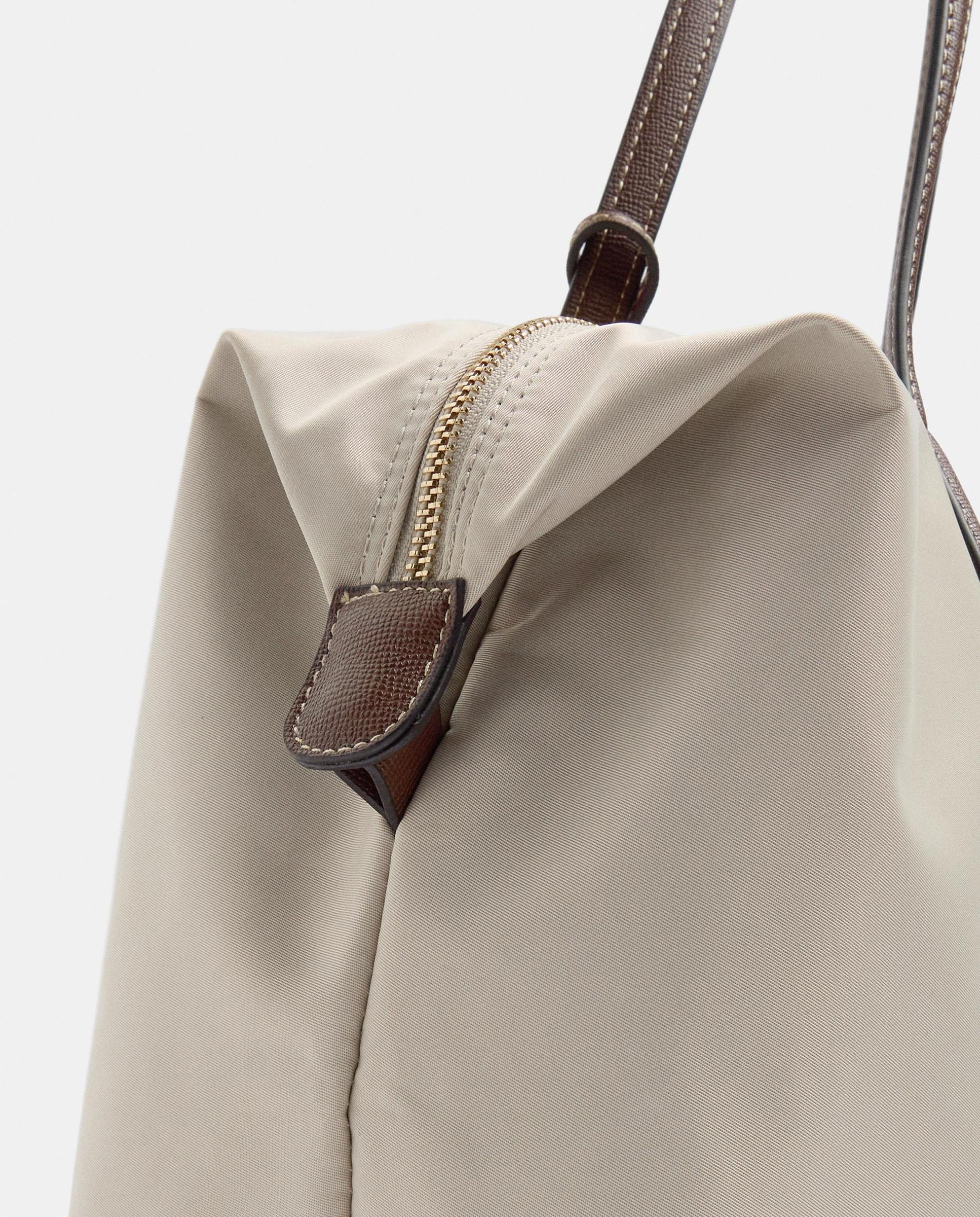 Bolso de hombro estilo portadocumentos con cierre de cremallera en liso - Parfois - Crudo Crudo-6