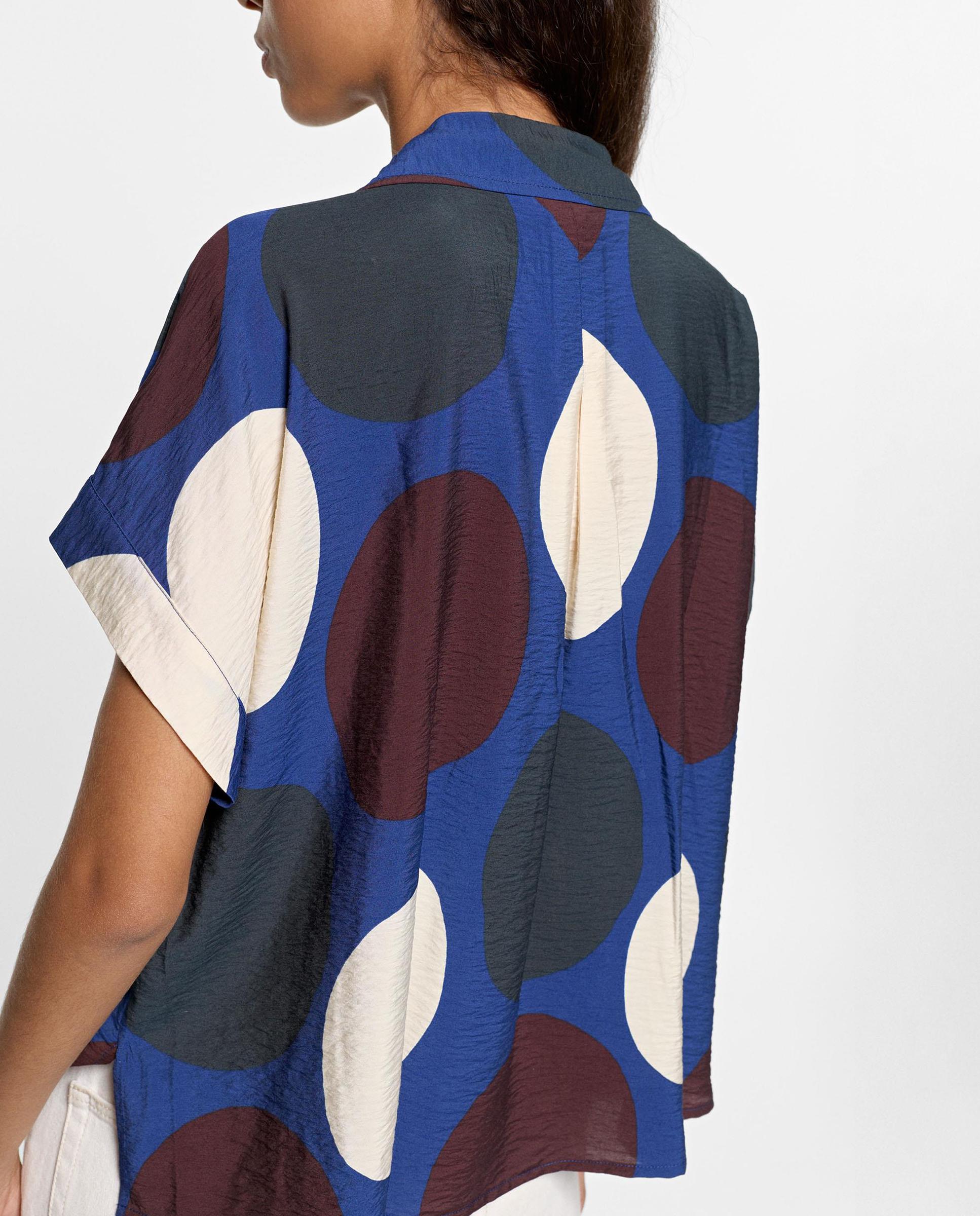 Camisa de mujer de manga corta con estampado geométrico - Parfois - Multicolor Multicolor-4