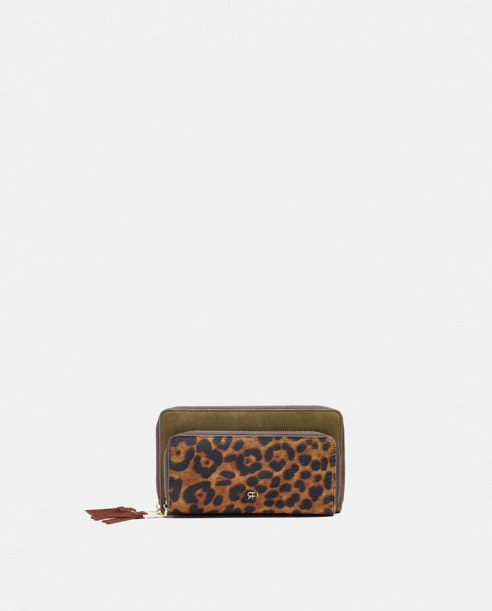 Cartera de mujer grande con varios compartimentos y cierre de cremallera con estmapado animal print - Parfois - Kaki Kaki-1