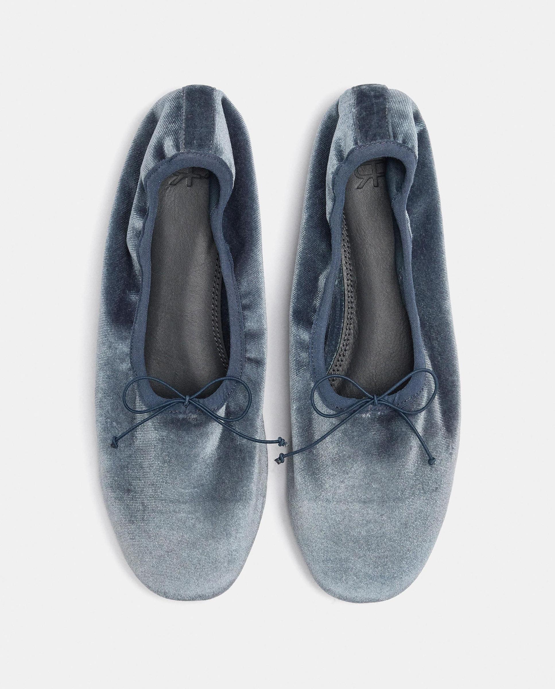 Imagen 4 de Bailarinas planas de mujer con detalle de lazada en liso - Parfois - Azul claro Azul claro