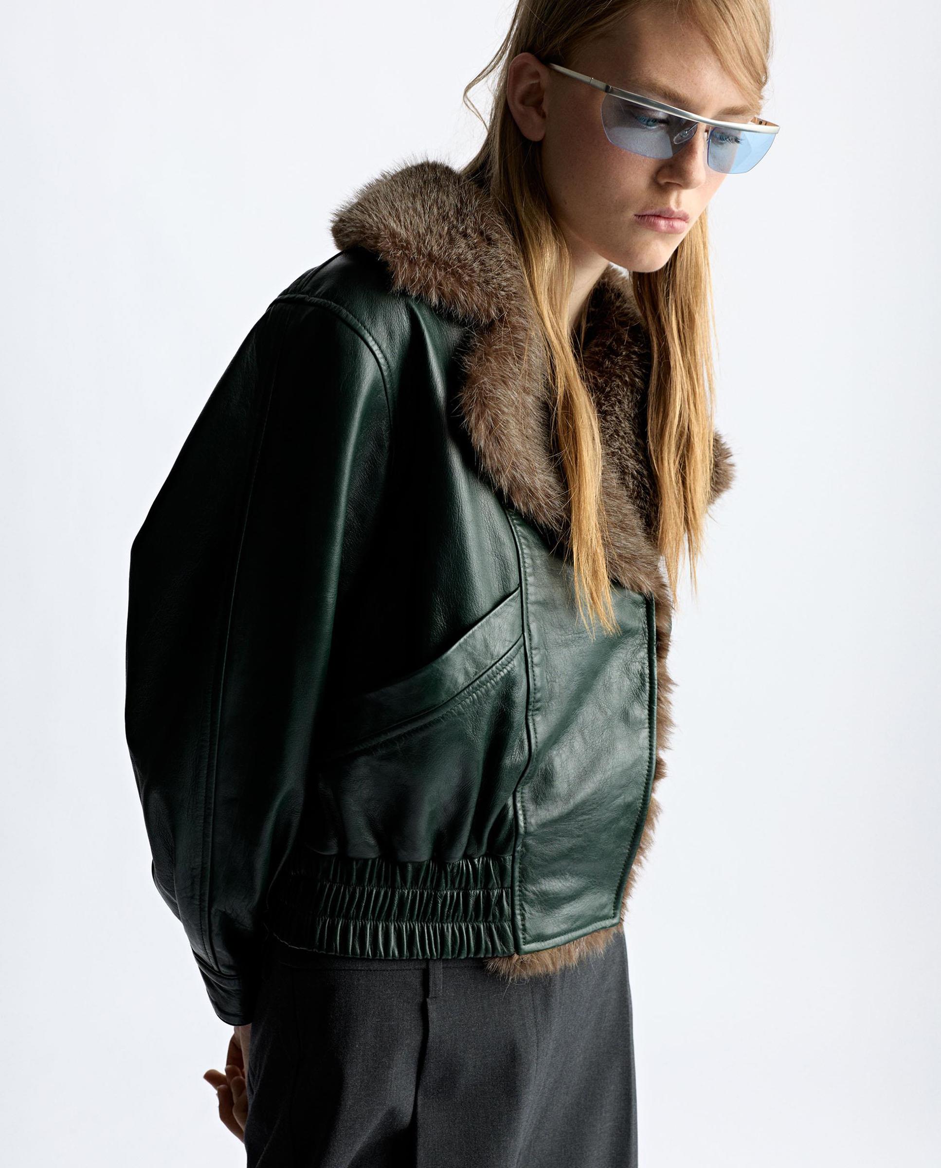 Cazadora de piel de mujer con pelito - Parfois - Verde Verde-5