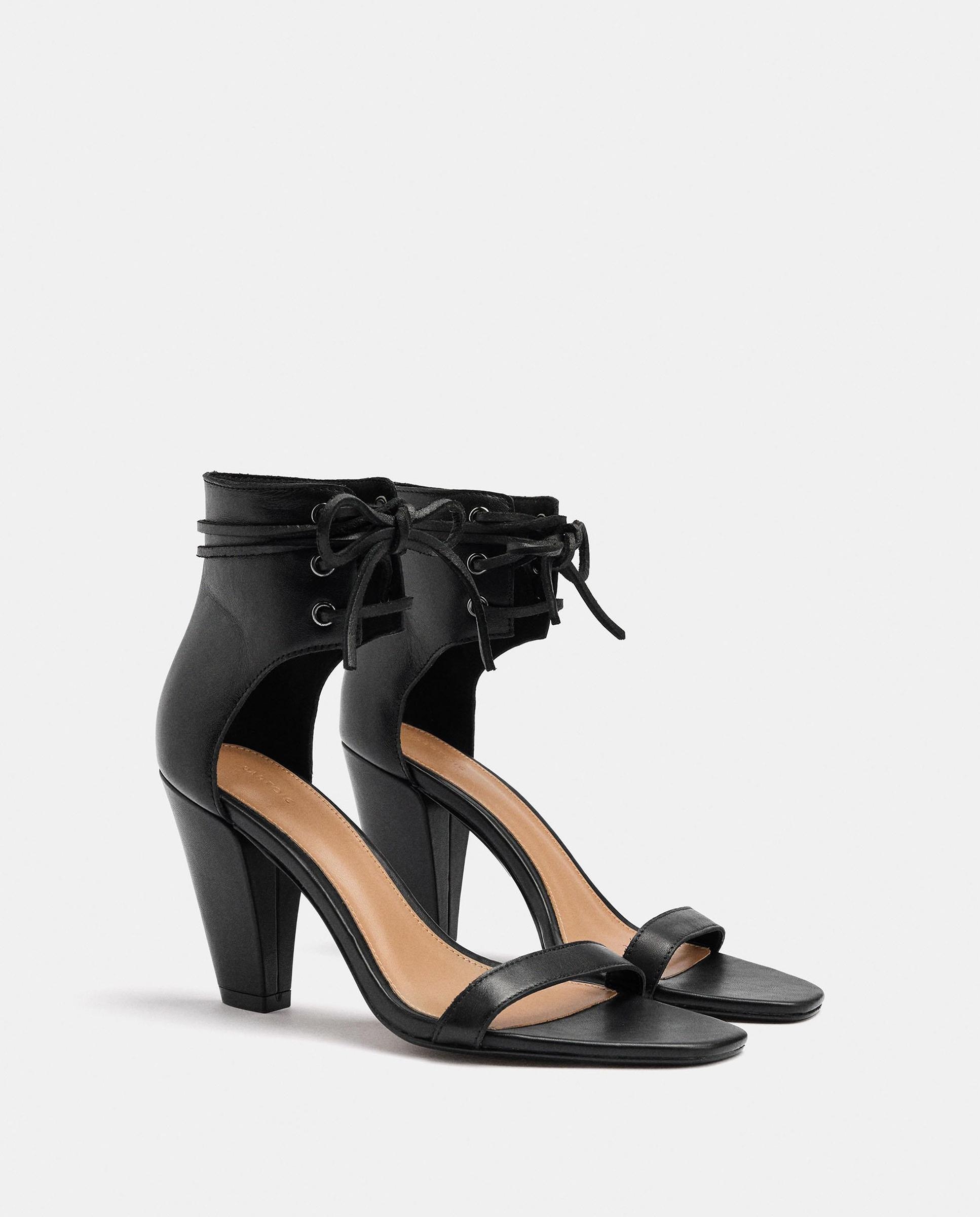 Sandalias de tacón de mujer 100% piel con cierre de cordón - Parfois - Negro Negro-2