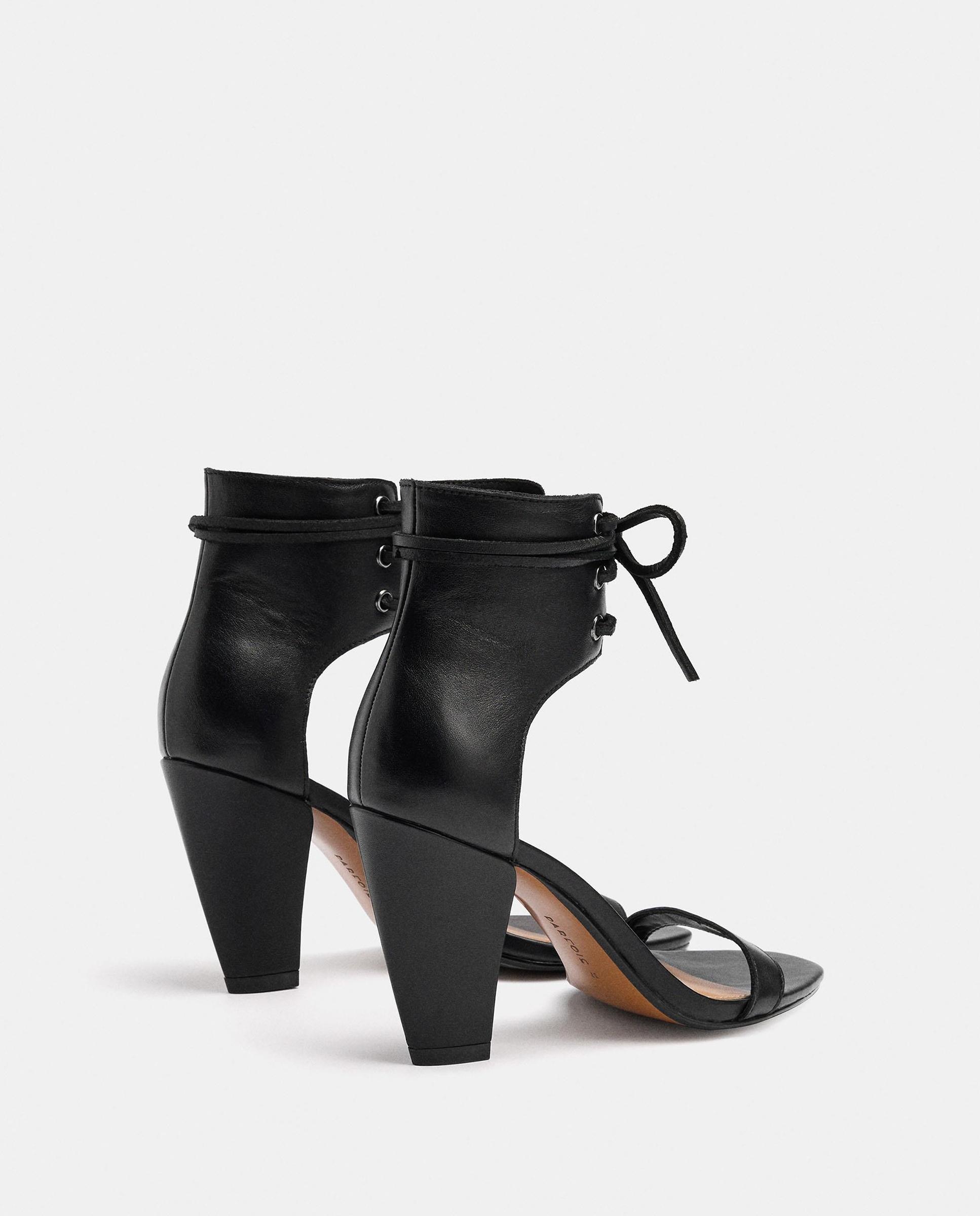 Sandalias de tacón de mujer 100% piel con cierre de cordón - Parfois - Negro Negro-4