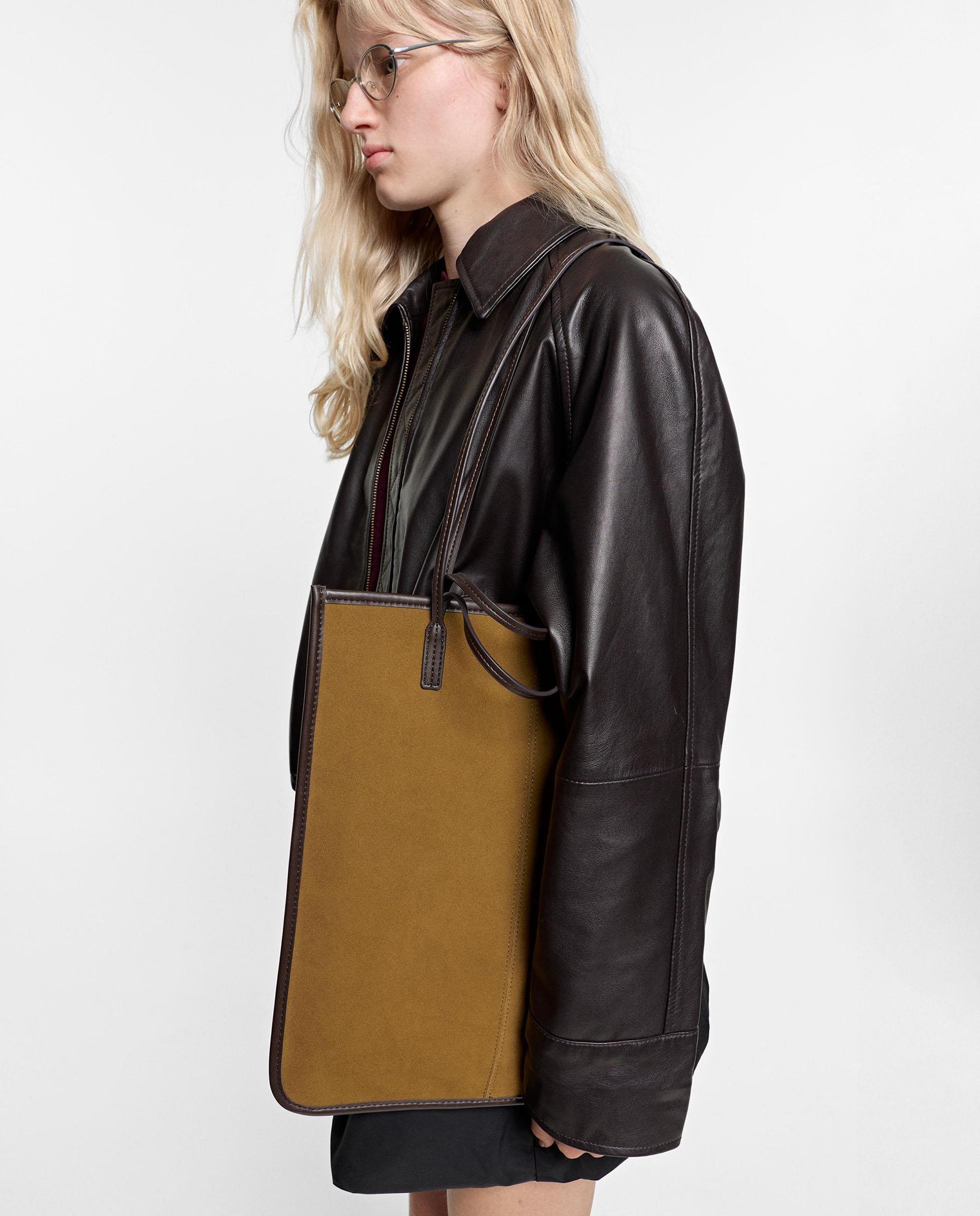 Bolso de mano multiposición fino en liso - Parfois - Mostaza Mostaza-2