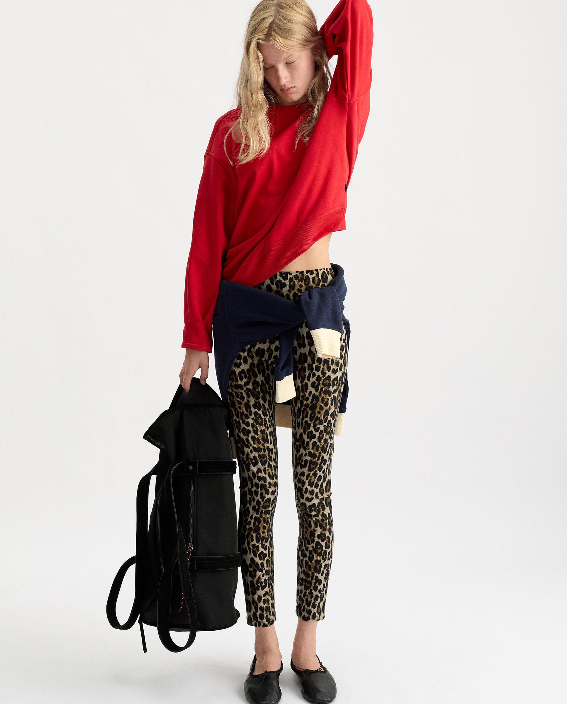 Sudadera de mujer estilo oversize en liso - Parfois - Rojo Rojo-2