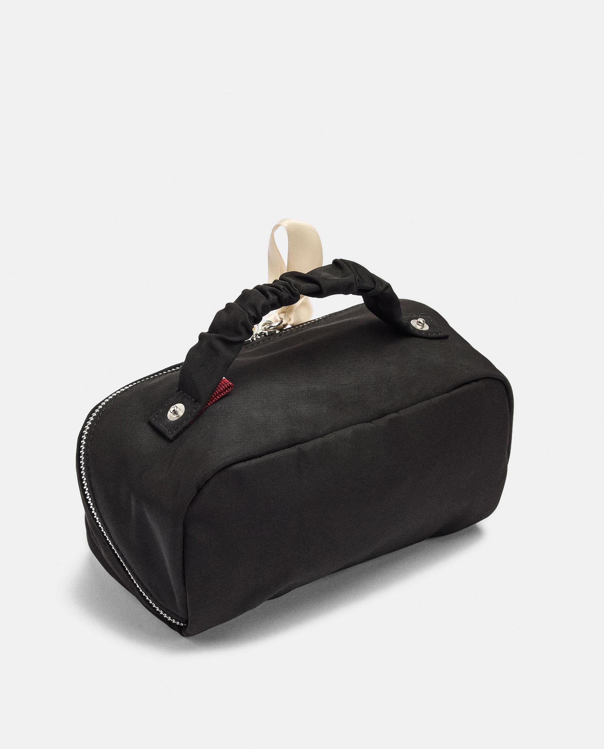 Neceser grande con cierre de cremallera y lazo decorativo - Parfois - Negro Negro-2