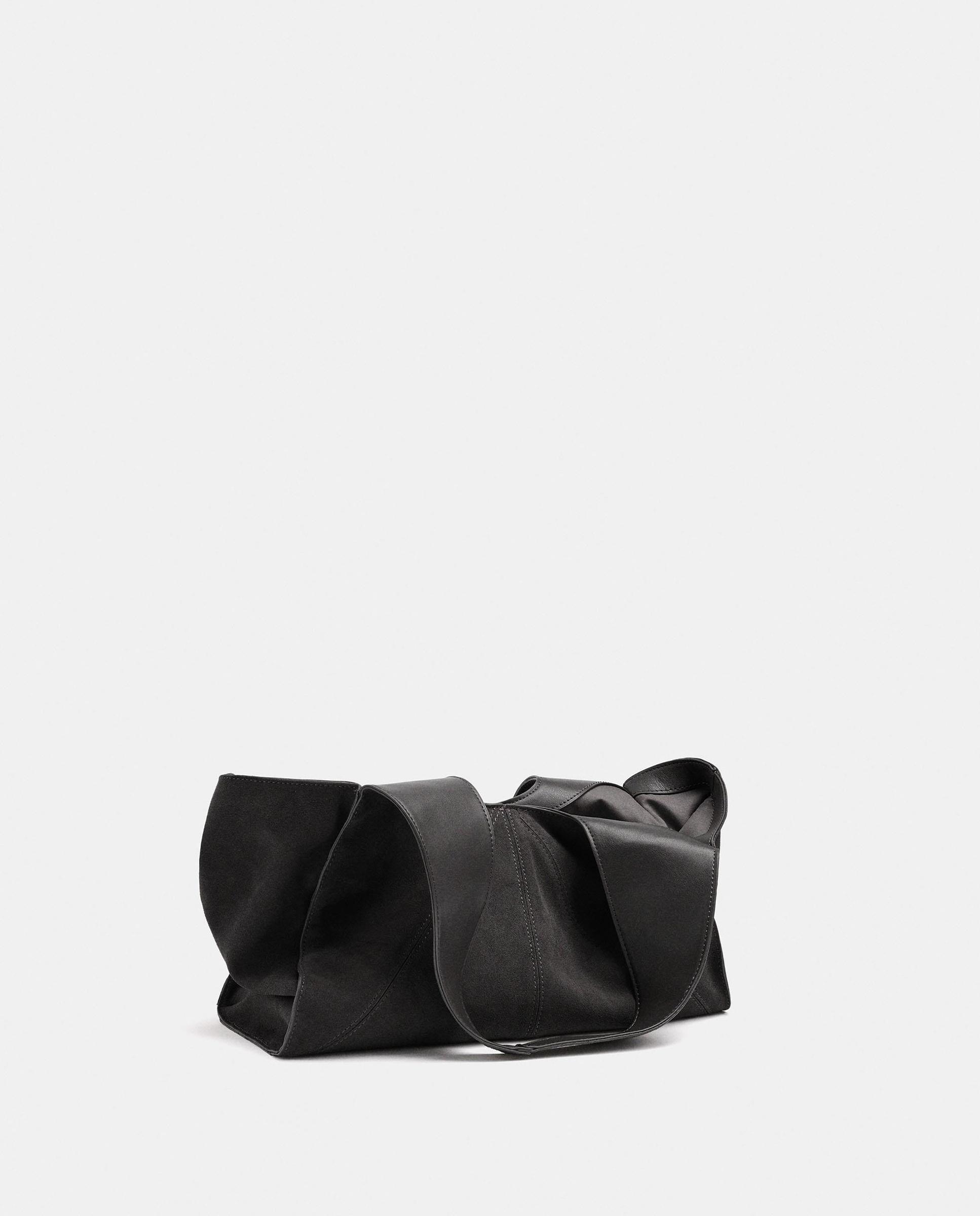 Shopper 100% piel asimétrico con cierre imantado en liso - Parfois - Negro Negro-4
