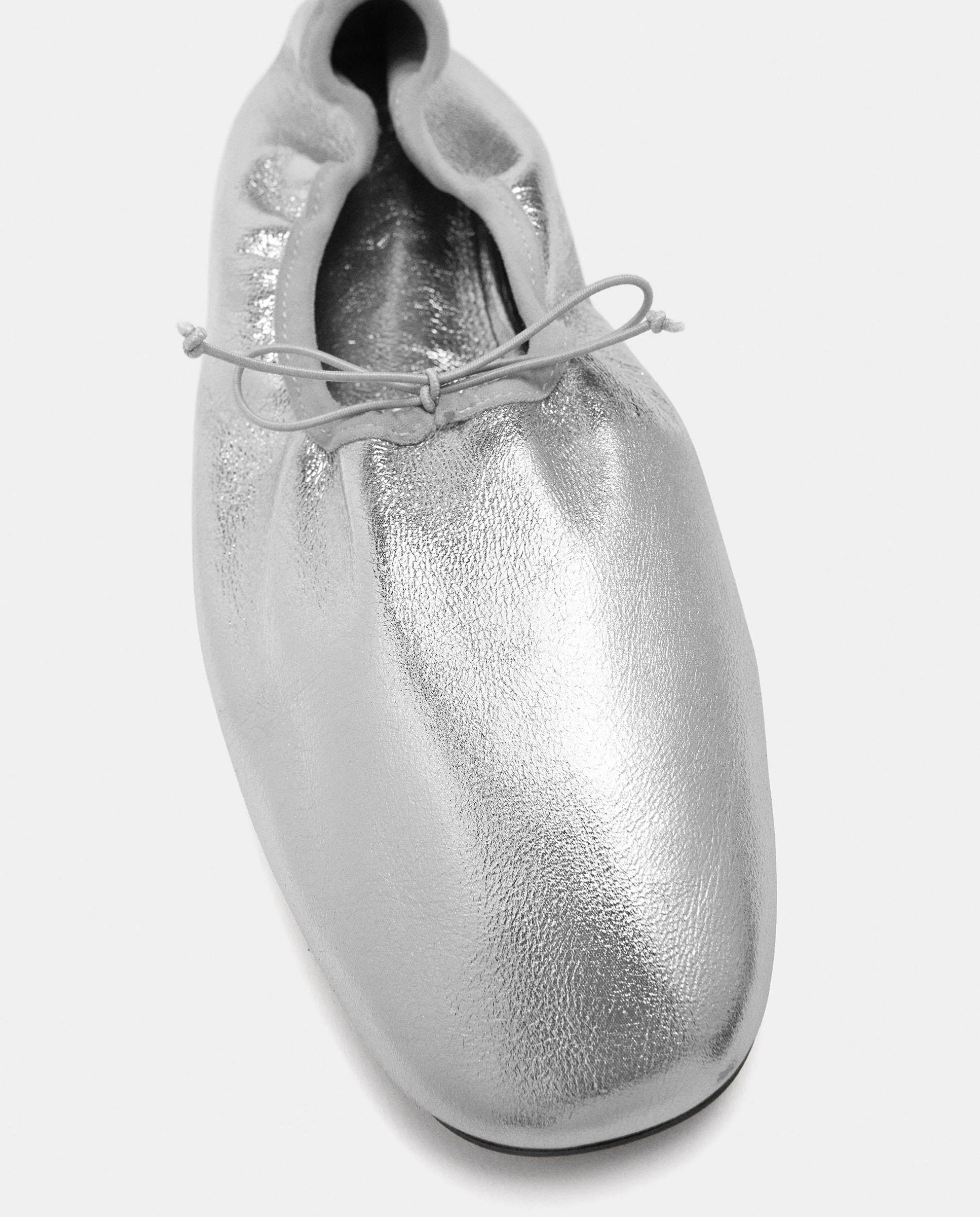 Bailarinas planas de mujer de piel con cordón decorativo - Parfois - Plata Plata-5