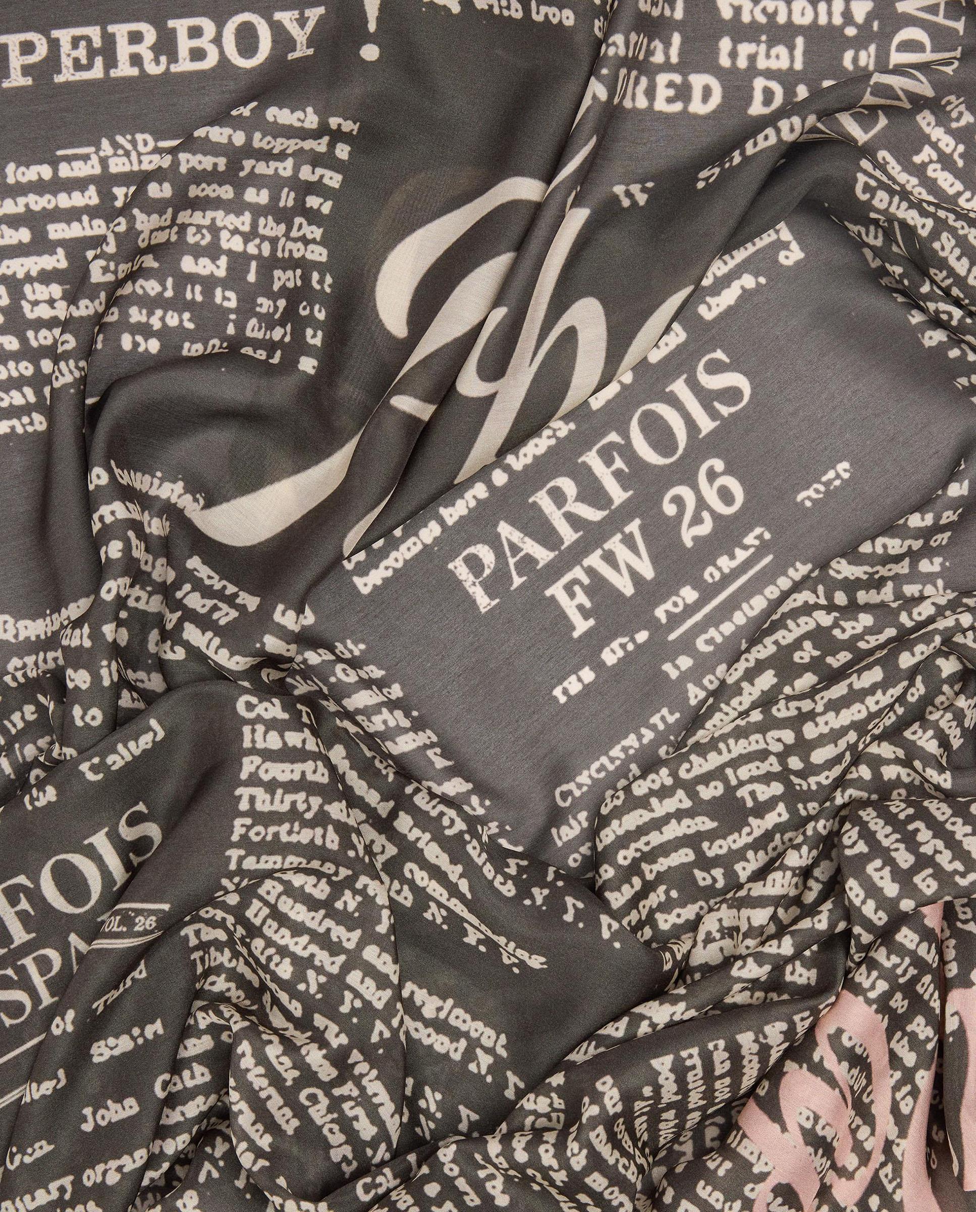 Pañuelo cuadrado con lettering - Parfois - Gris Gris-3