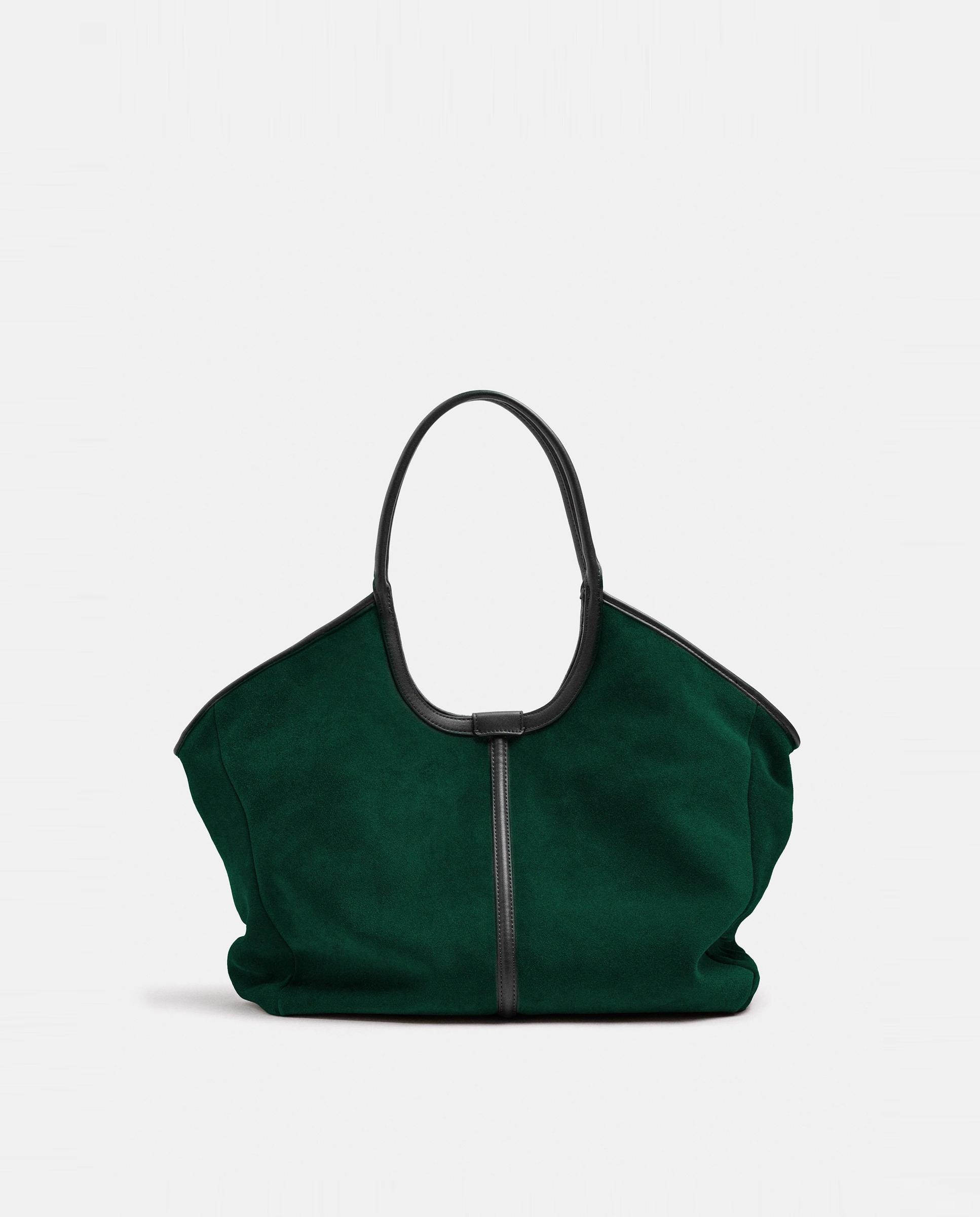 Imagen 0 de Shopper grande con cierre imantado en liso Verde