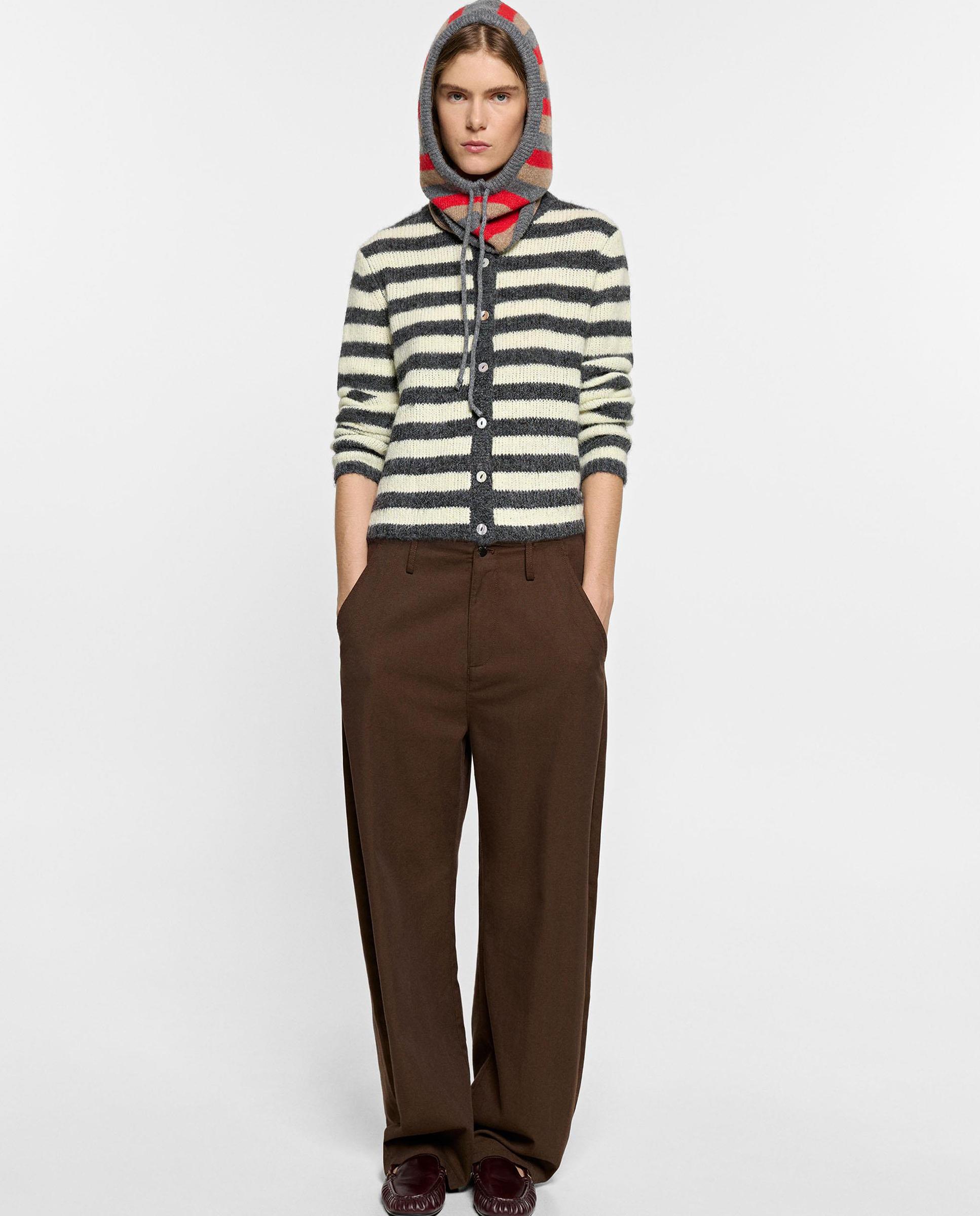 Imagen 2 de Cárdigan de mujer de punto con estampado de rayas - Parfois - Gris Gris