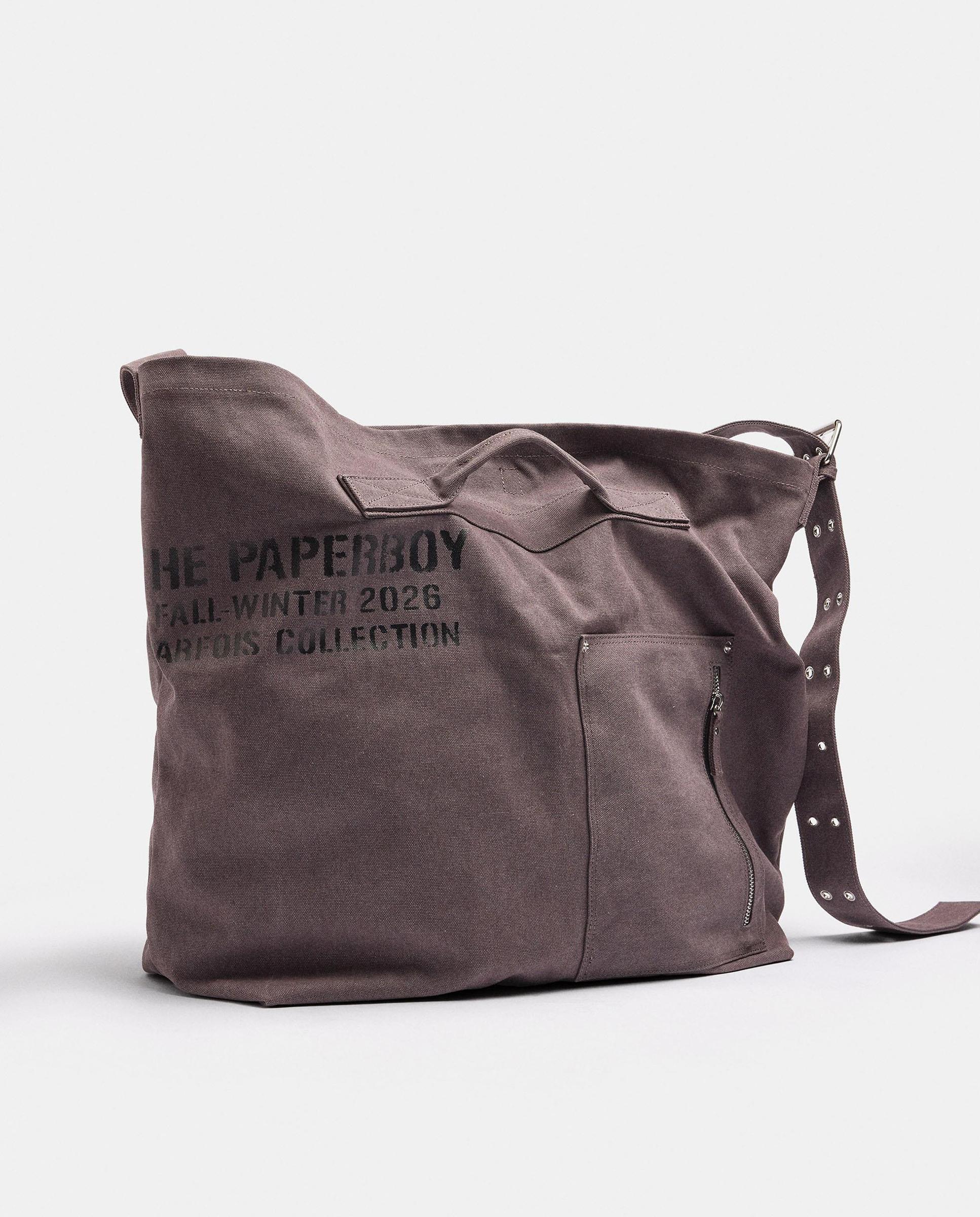 Bolso de hombro con tachuelas decorativas y cierre imantado con lettering - Parfois - Morado Morado-6