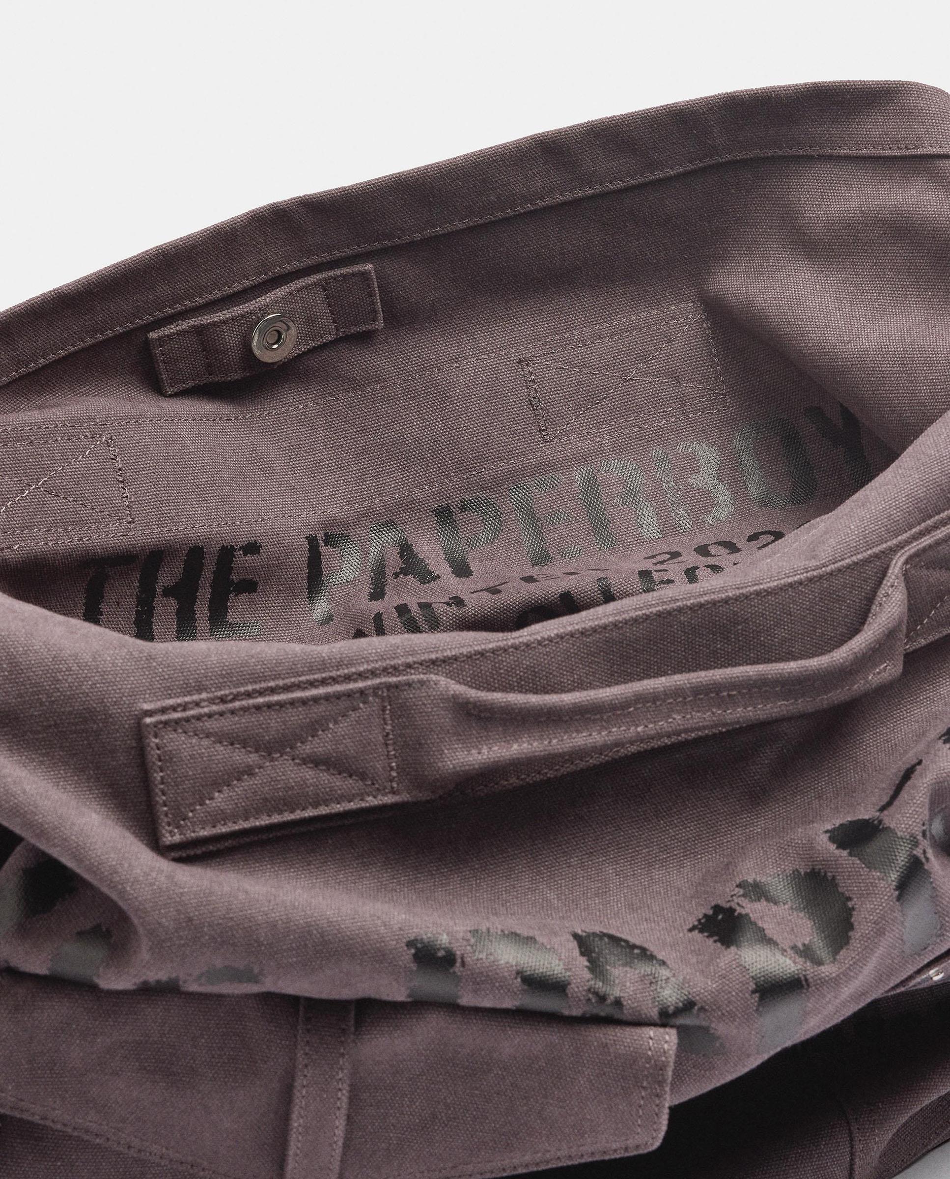 Bolso de hombro con tachuelas decorativas y cierre imantado con lettering - Parfois - Morado Morado-7