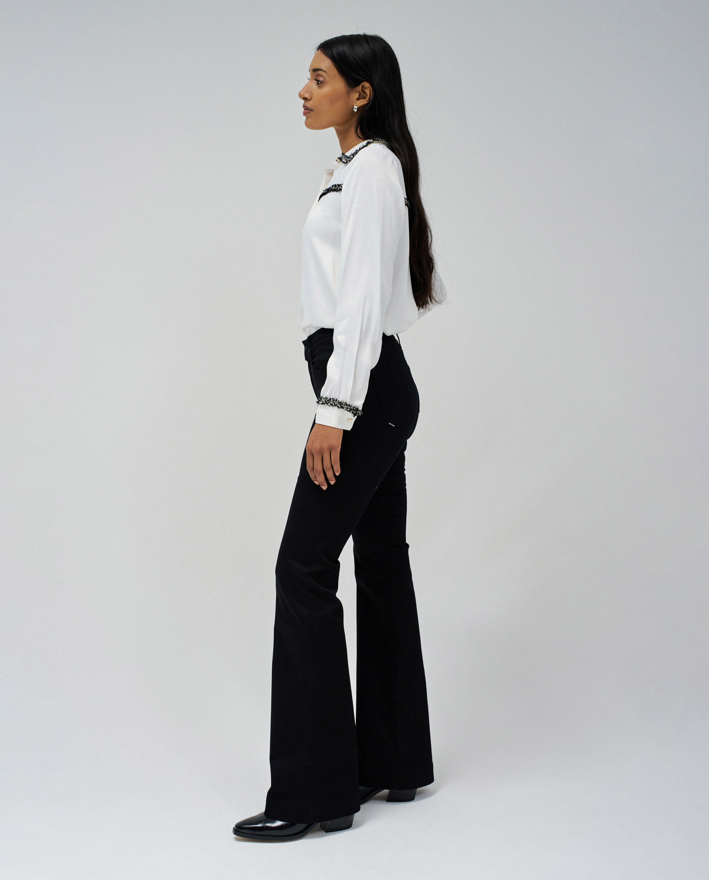 Vaqueros destiny push up flare de mujer - Salsa Jeans - Negro Negro-2