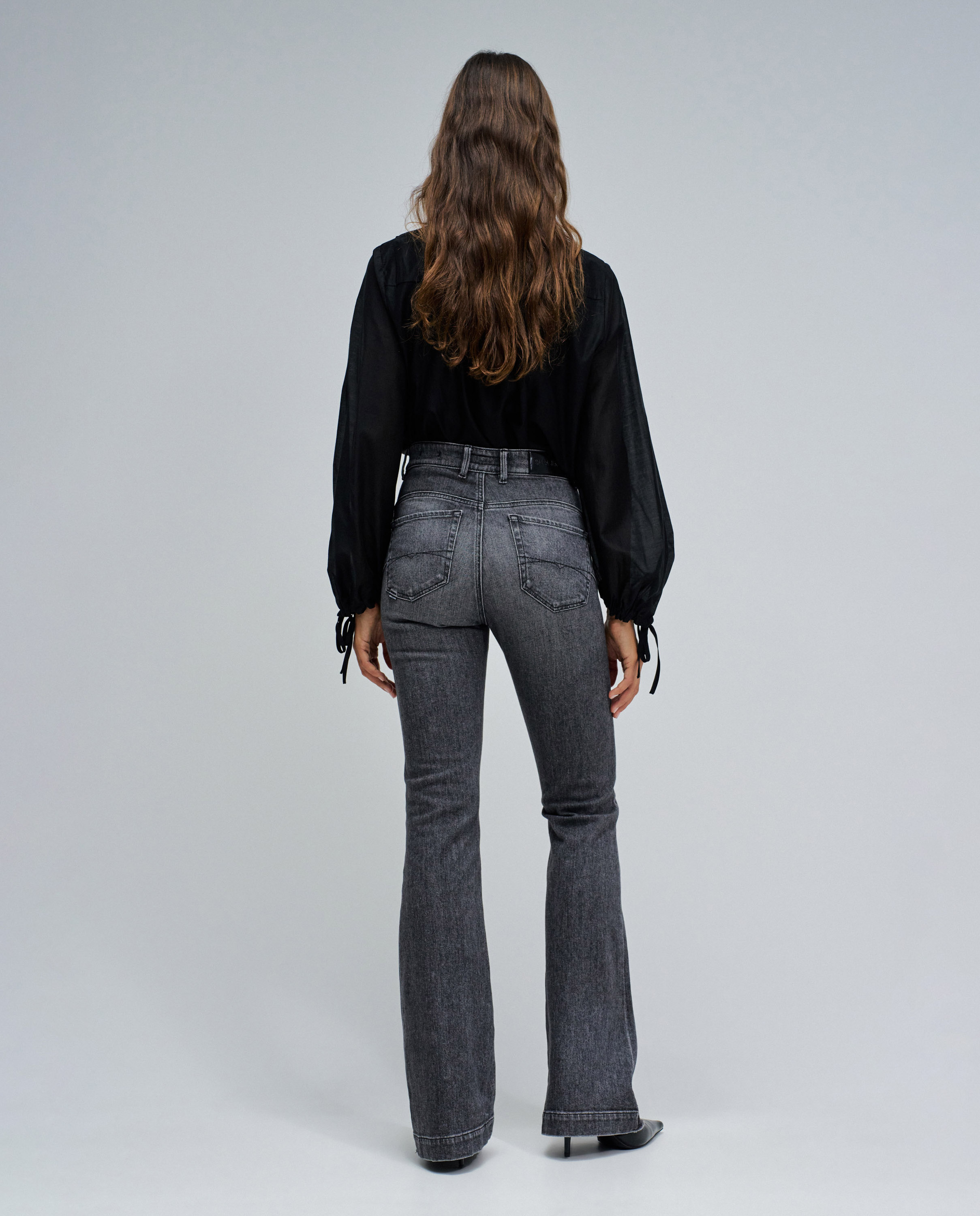 Vaqueros de mujer faith push in flare - Salsa Jeans - Gris Gris-3