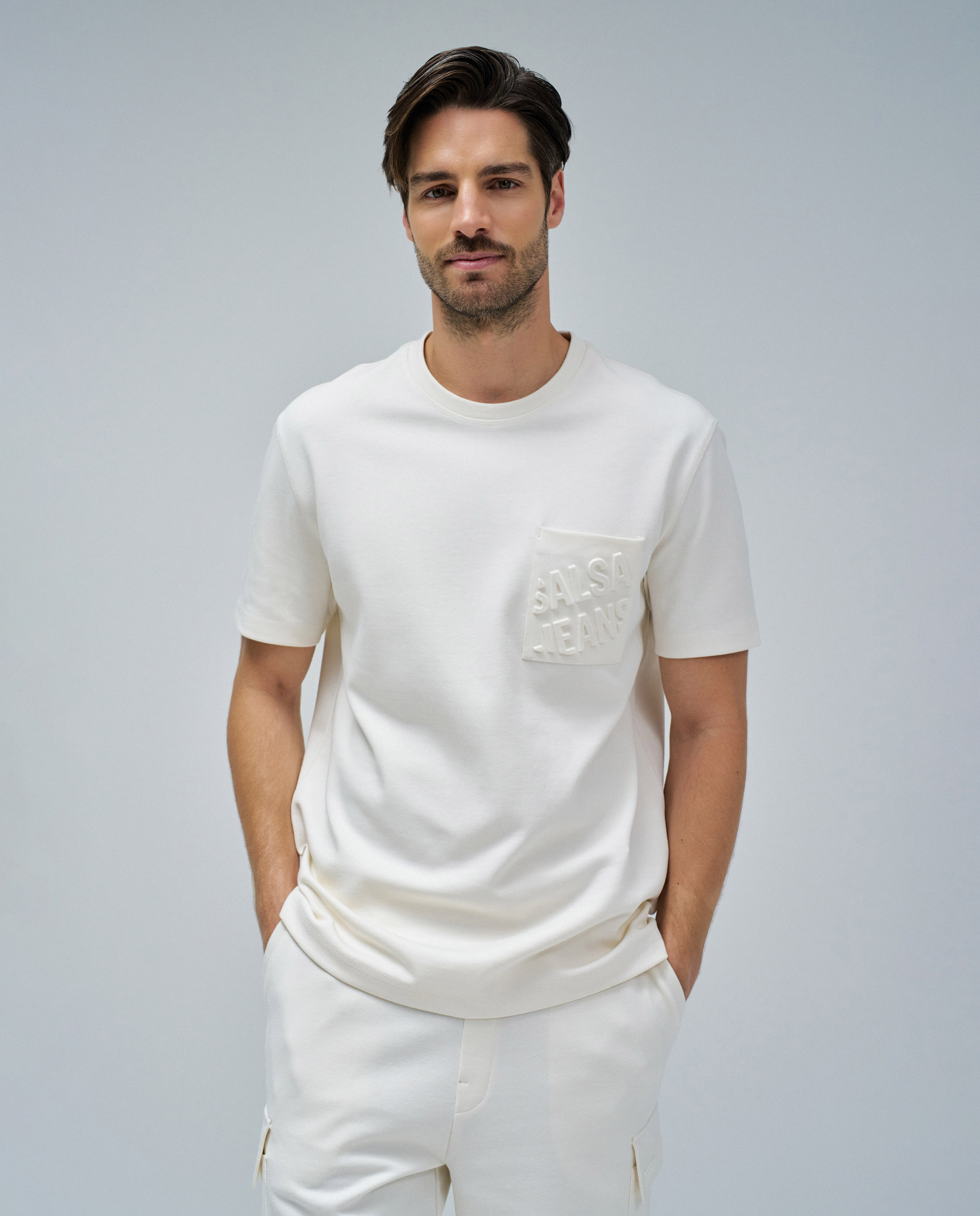 Salsa Jeans - Camiseta de hombre con logo en relieve.