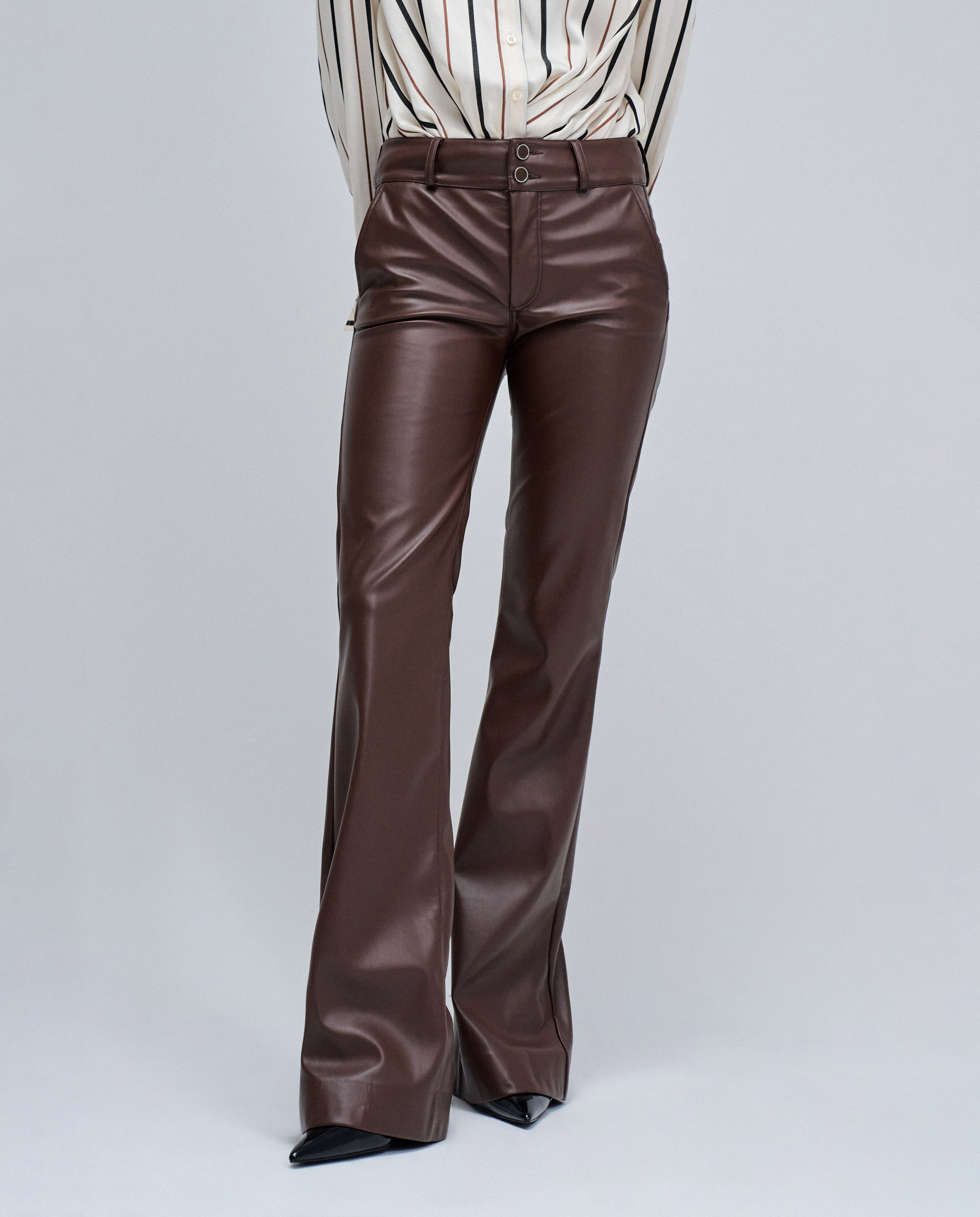 Pantalones secret de mujer chino push in flare efecto piel - Salsa Jeans - Marrón oscuro Marrón oscuro-1