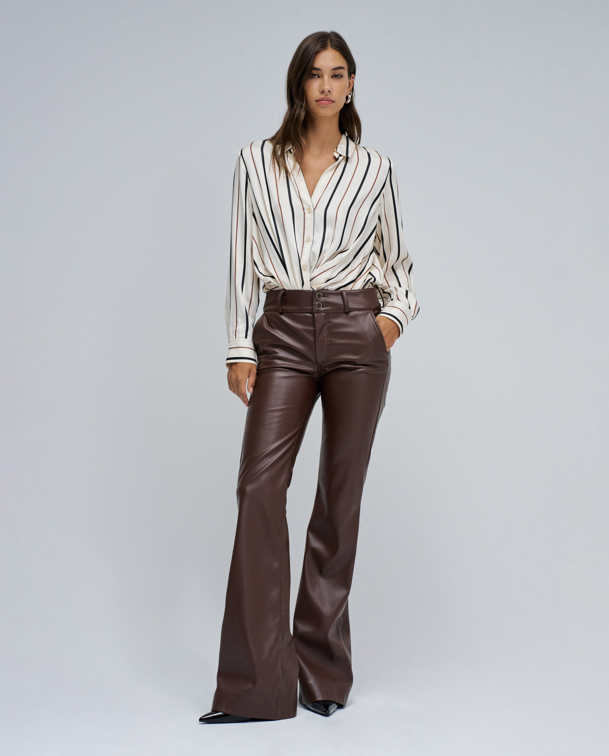 Pantalones secret de mujer chino push in flare efecto piel - Salsa Jeans - Marrón oscuro Marrón oscuro-5