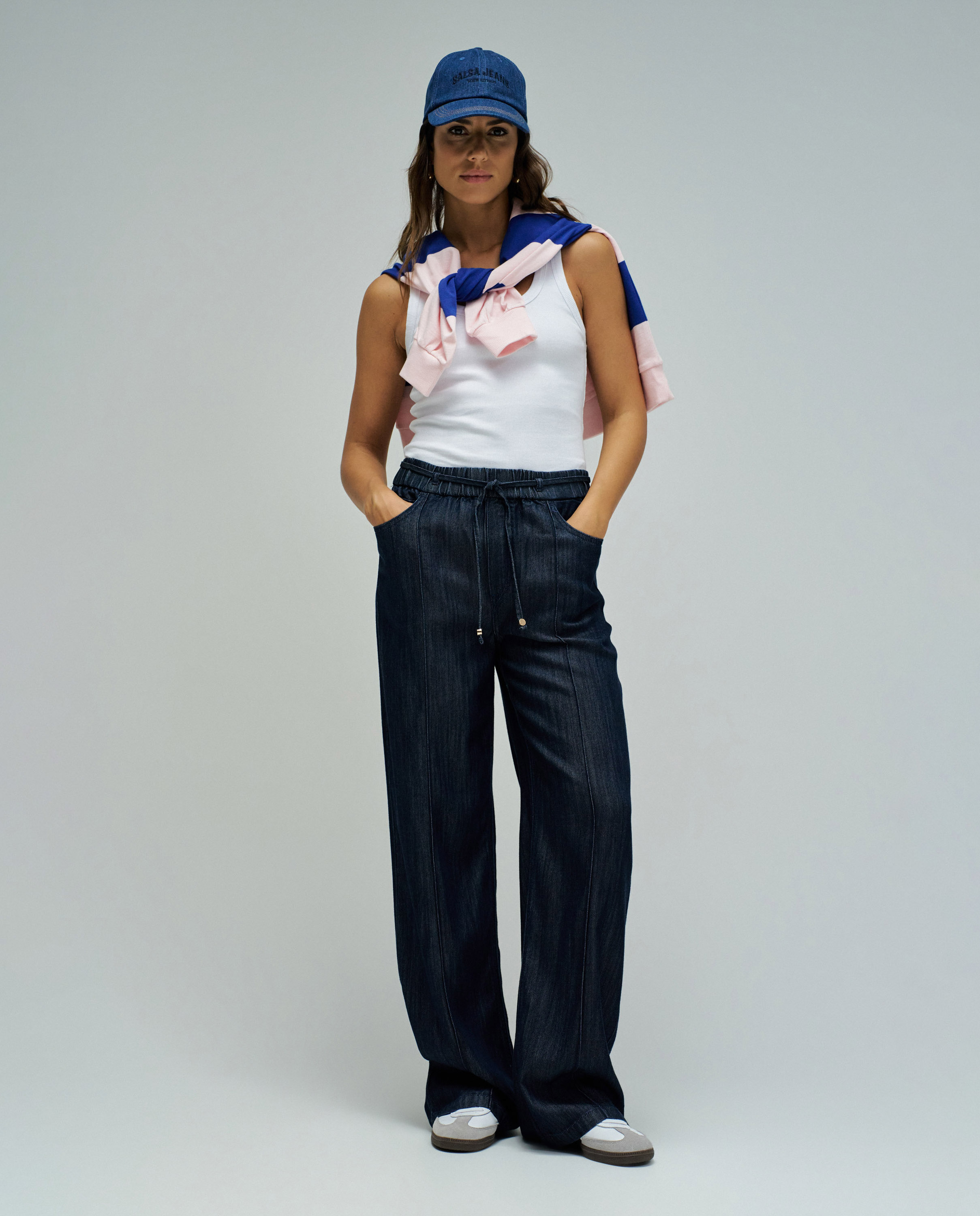 Salsa Jeans - Pantalones joggers con pernera wide en lightdenim de mujer.