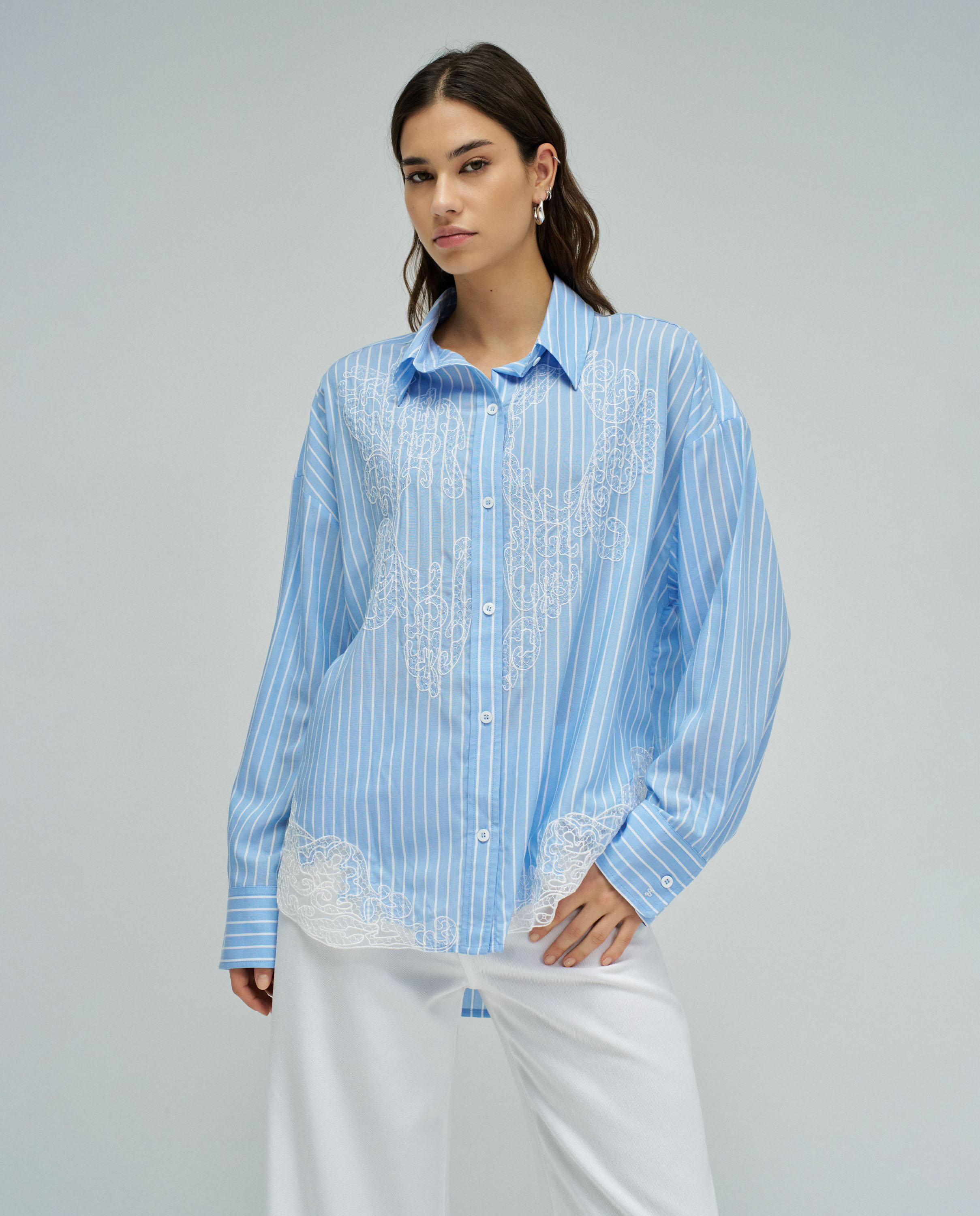 Salsa Jeans - Camisa de rayas con encaje de mujer.