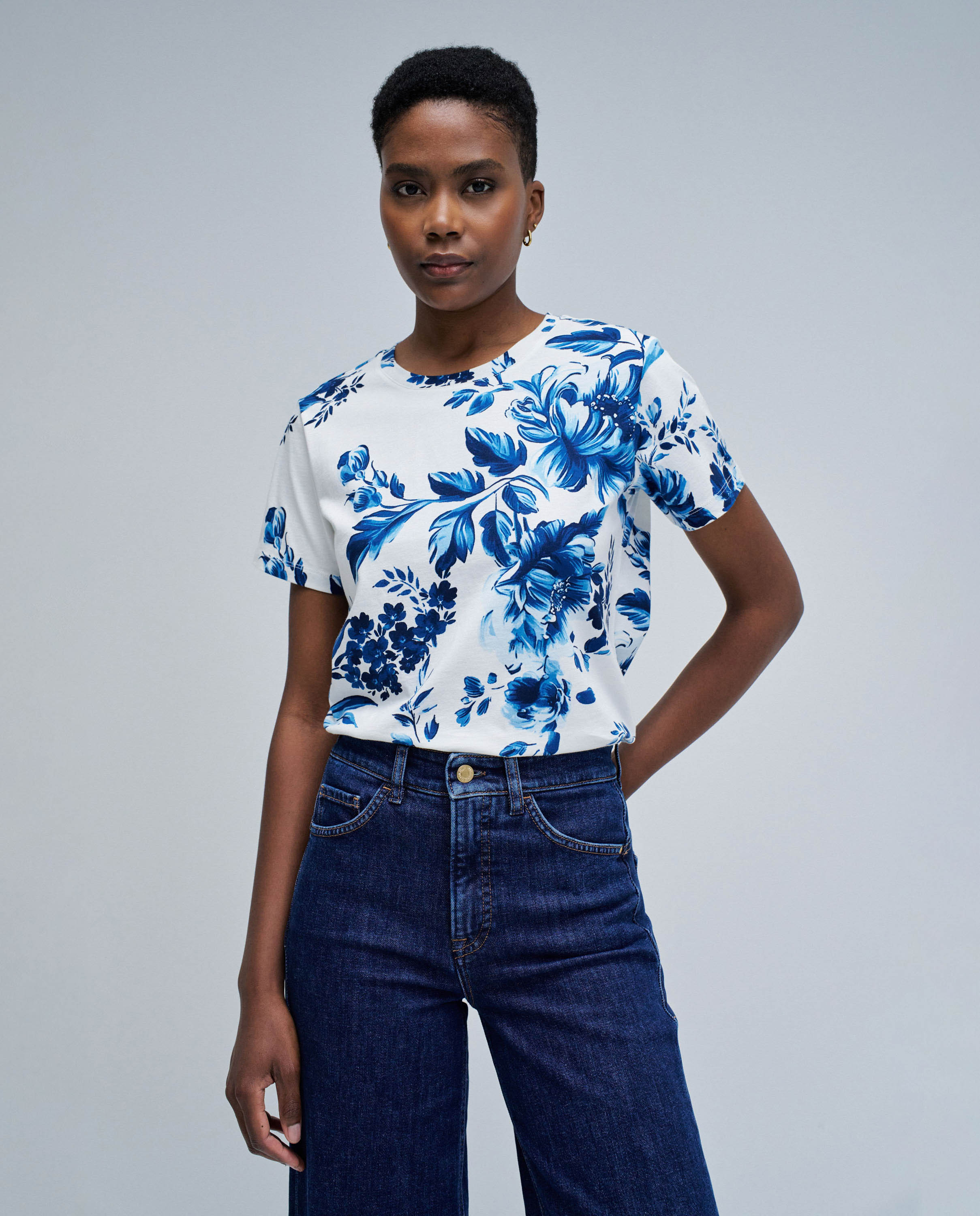 Salsa Jeans - Camiseta de mujer con estampado floral.