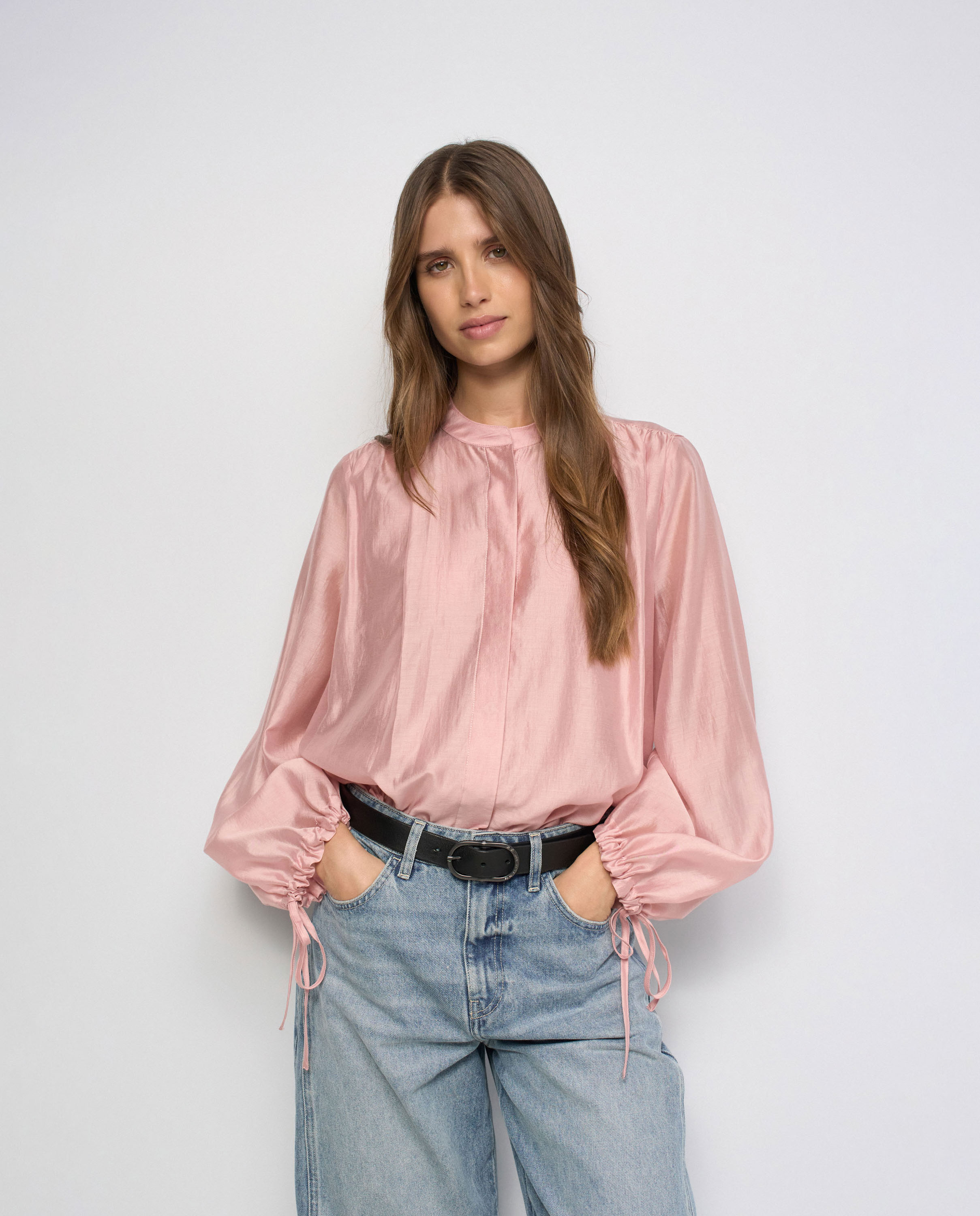 Imagen 0 de Blusa con mangas abullonadas de mujer Rosa
