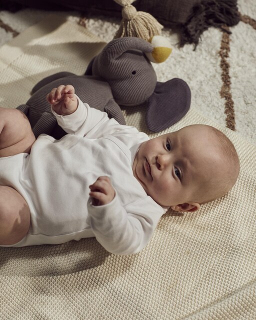 Imagen 0 de Pack de 4 bodies de bebé 100 % algodón cierre cruzado