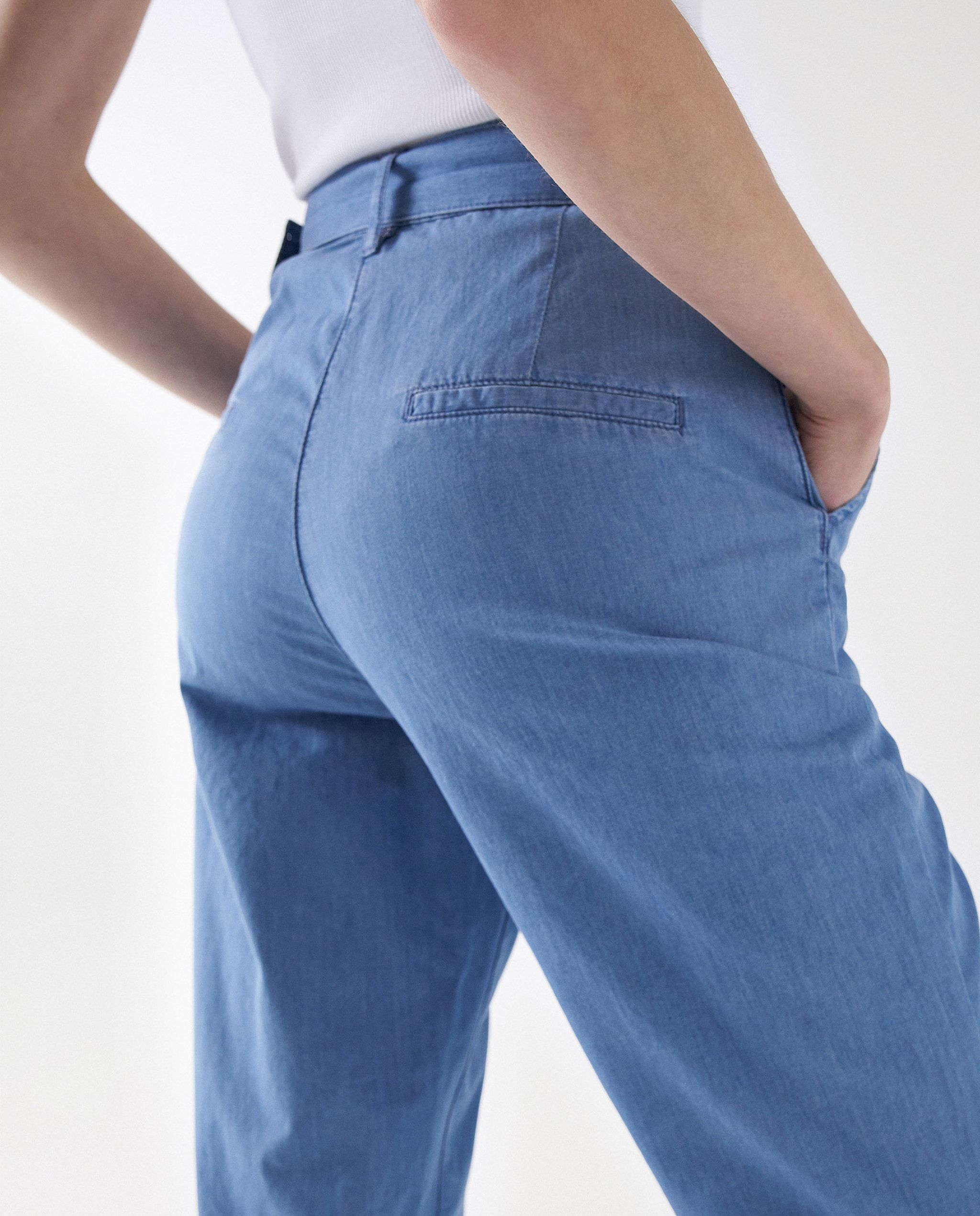 Pantalón recto de mujer tipo chino cropped slim en lightdenim - Salsa Jeans - Azul Azul-4