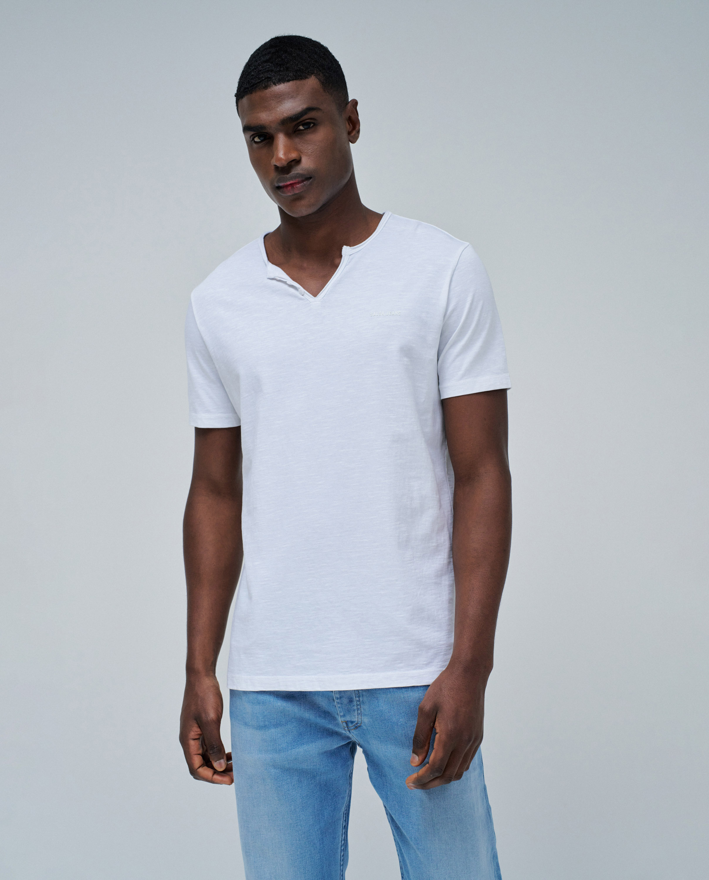Salsa Jeans - Camiseta de hombre con branding.