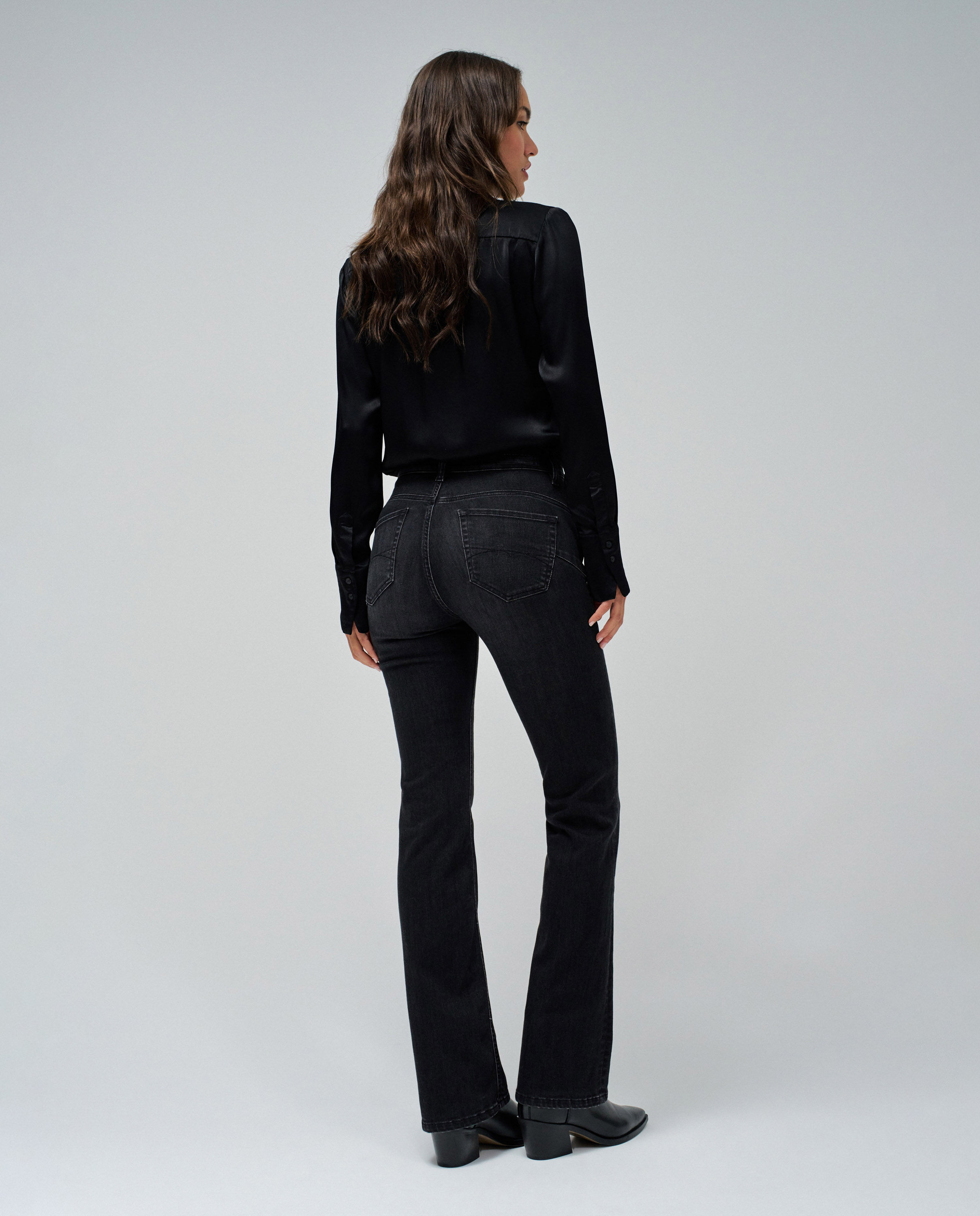 Vaqueros faith push in bootcut de mujer - Salsa Jeans - Negro Negro-3