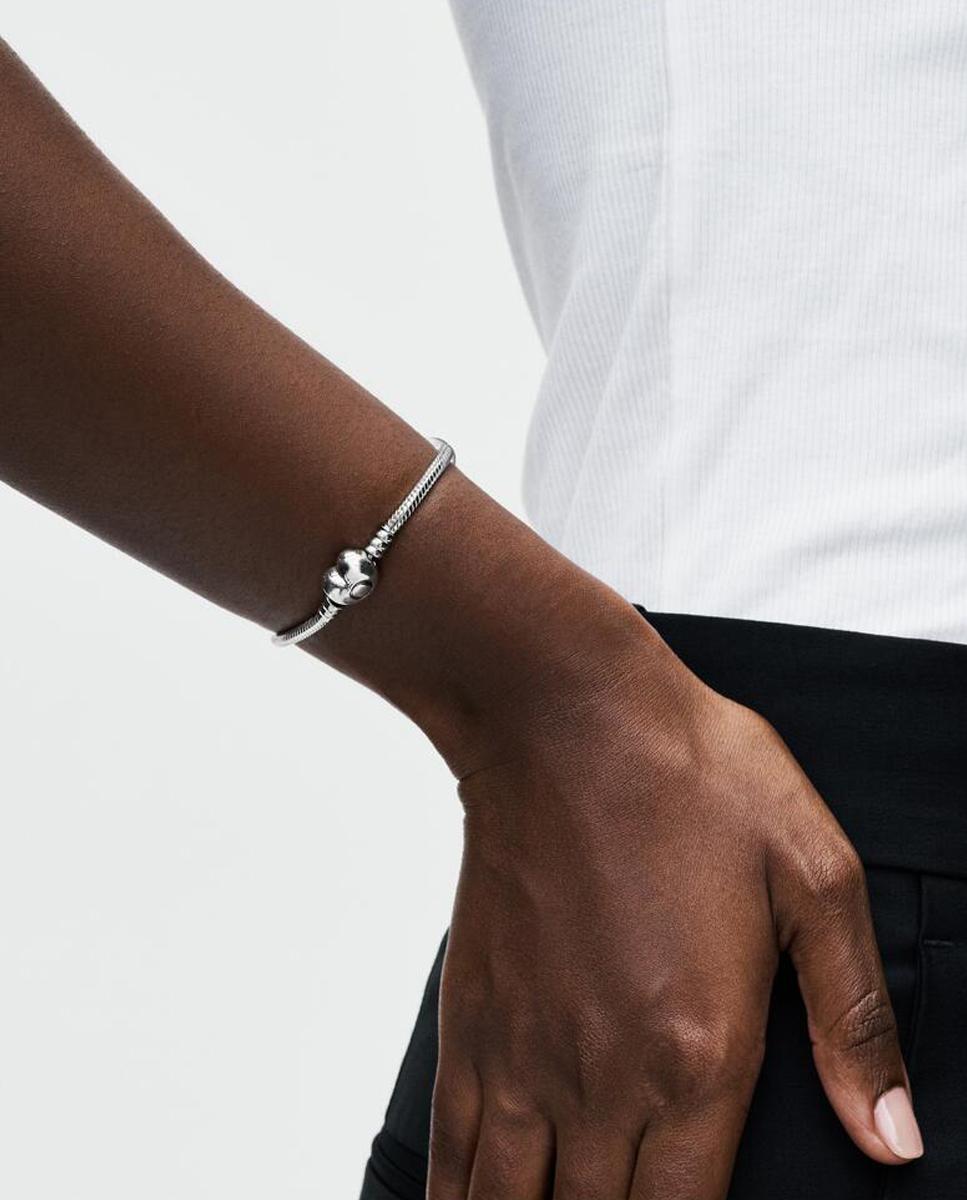 Pulsera Moments Cadena de Serpiente con cierre de Corazón - PANDORA - Plata Plata-3