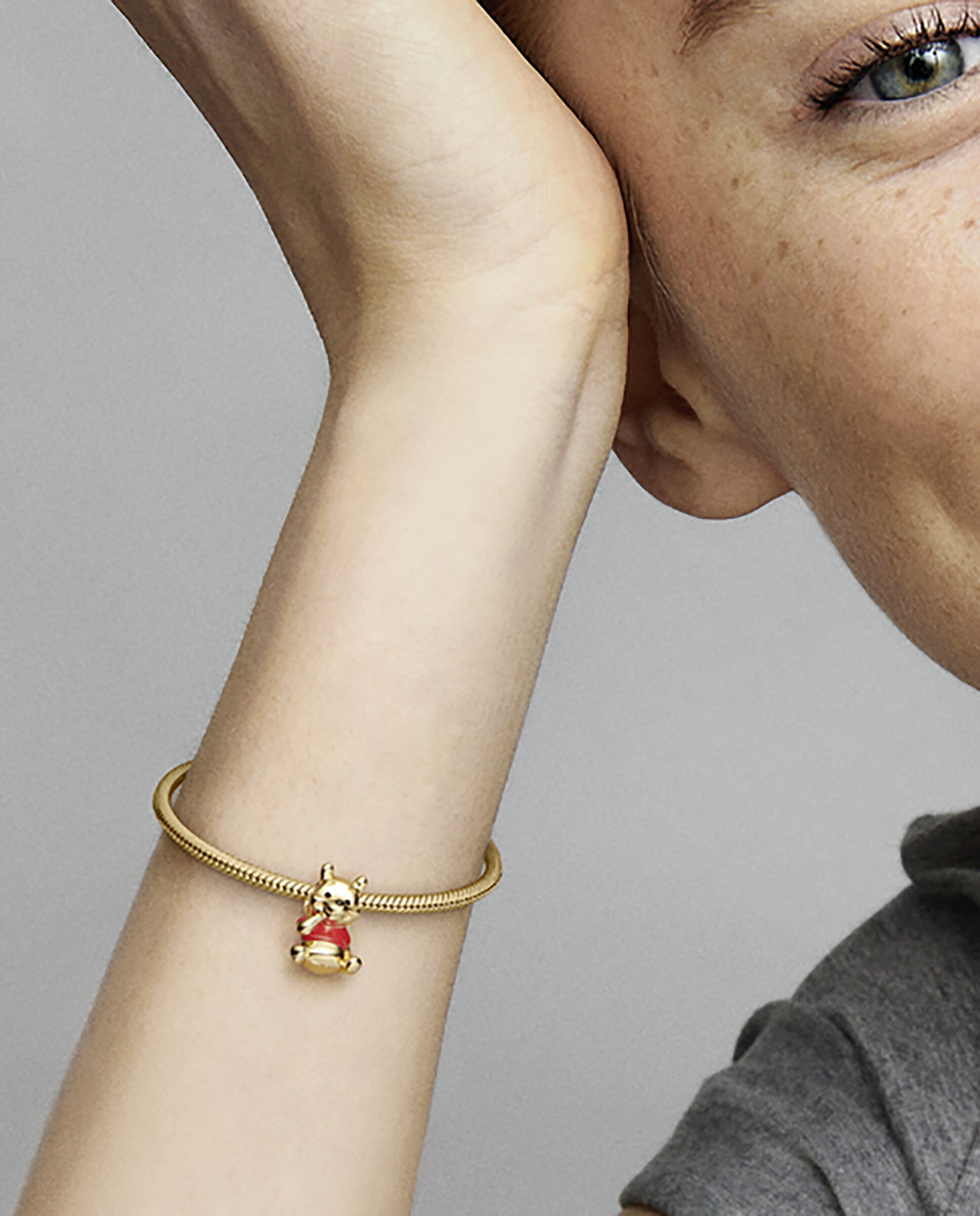 Charm Oso Winnie the Pooh de Disney - Rojo Rojo-4