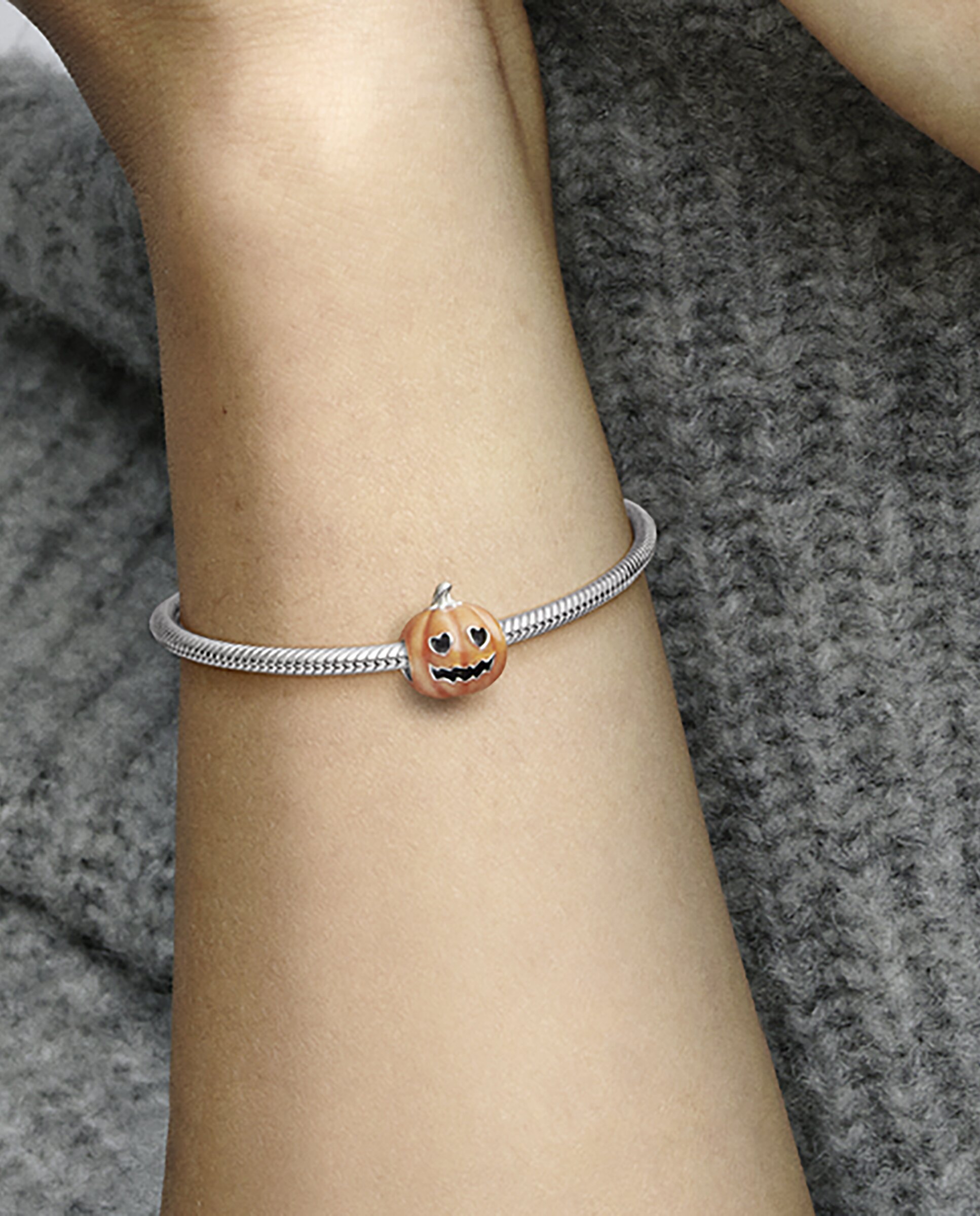 Imagen 3 de Charm calabaza que brilla - PANDORA - Naranja Naranja