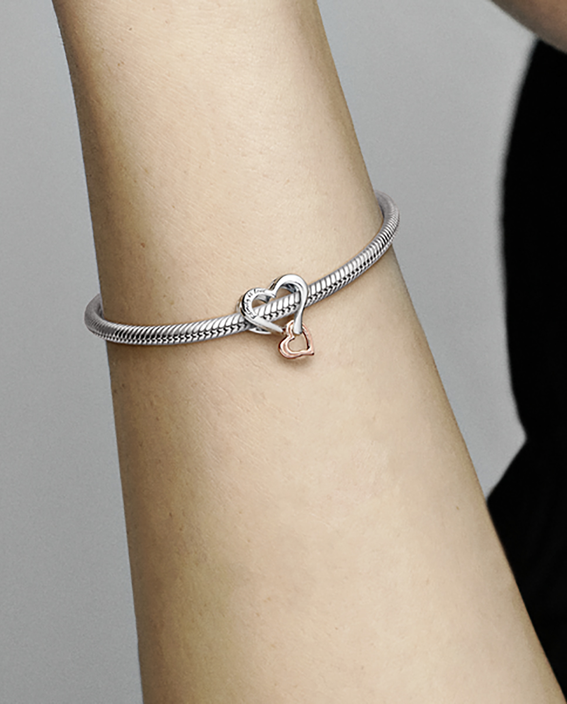 Charm corazón infinito en filigrana en dos tonos - PANDORA - Oro Oro-3